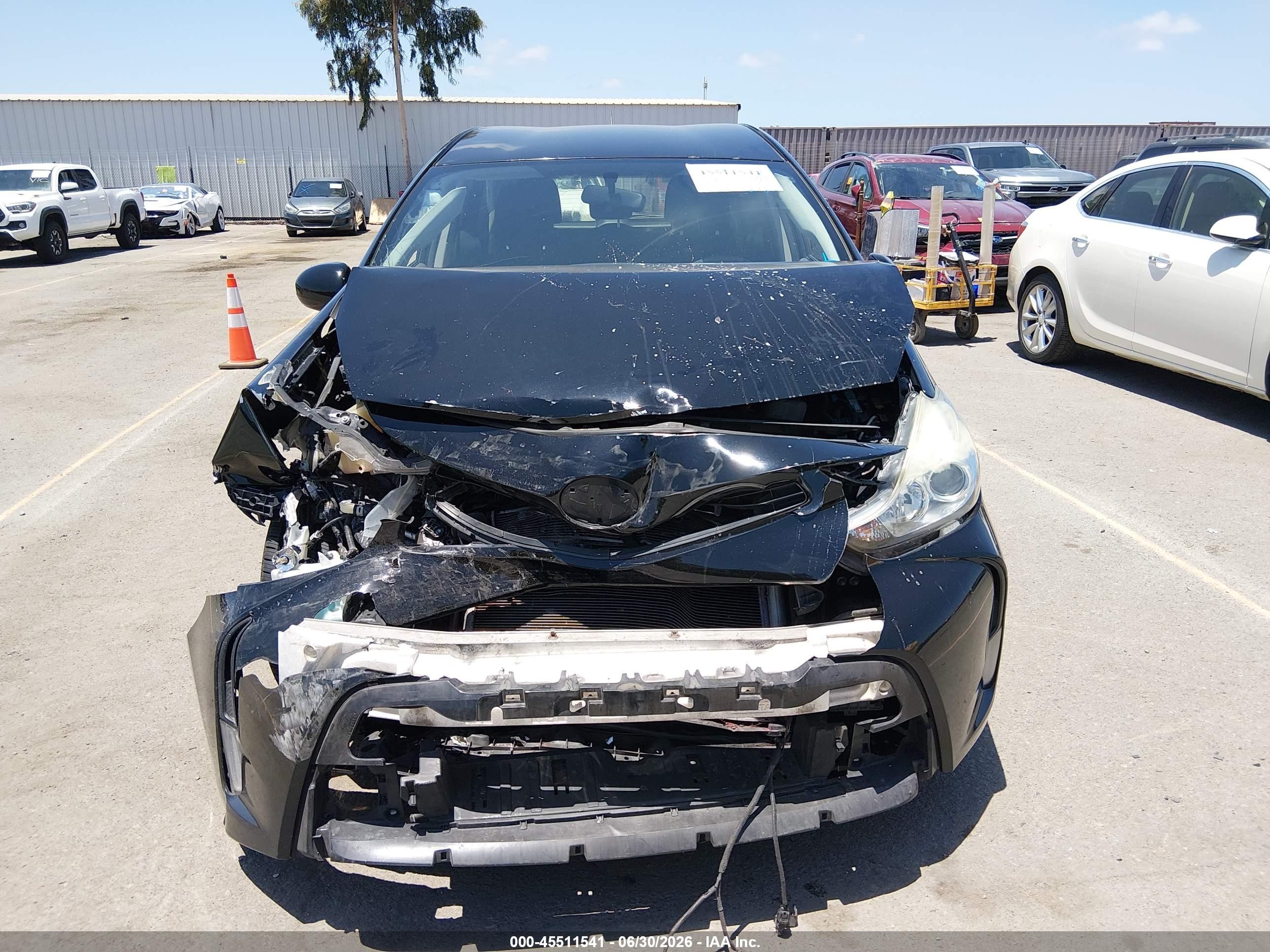 2015 Toyota Prius V Three Black vin: JTDZN3EU3FJ021238