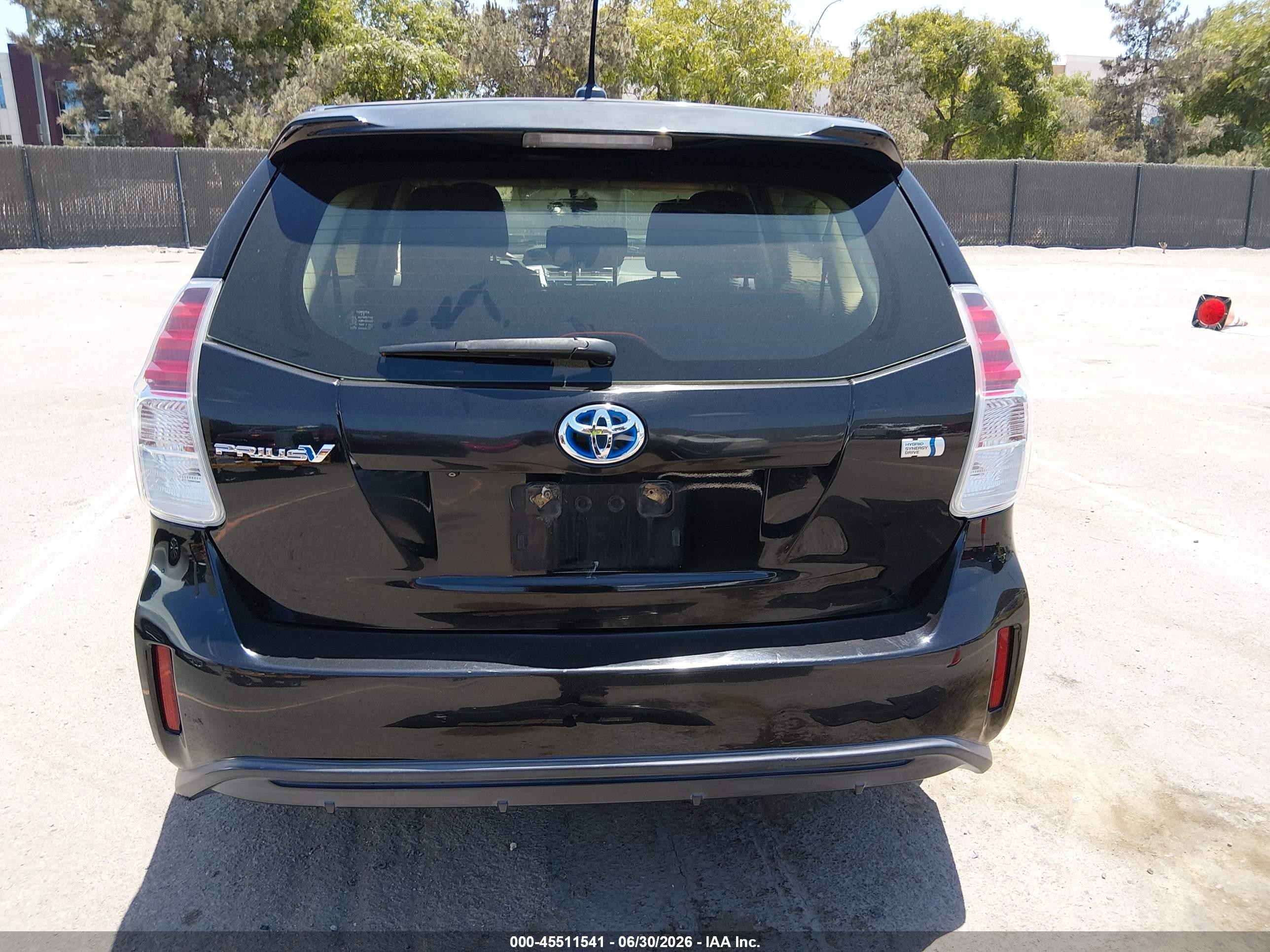 2015 Toyota Prius V Three Black vin: JTDZN3EU3FJ021238