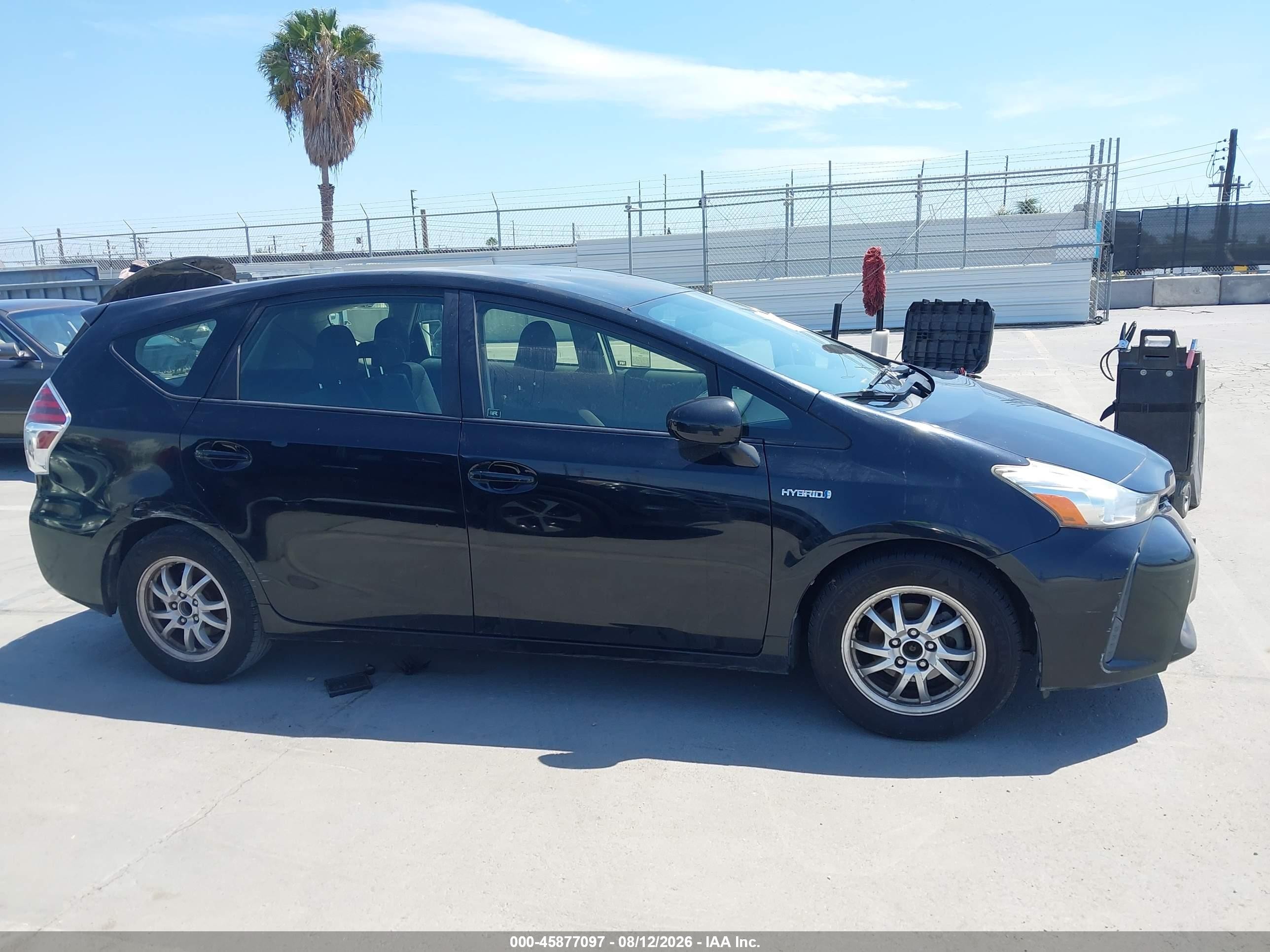 2015 Toyota Prius V Two Black vin: JTDZN3EU3FJ027816