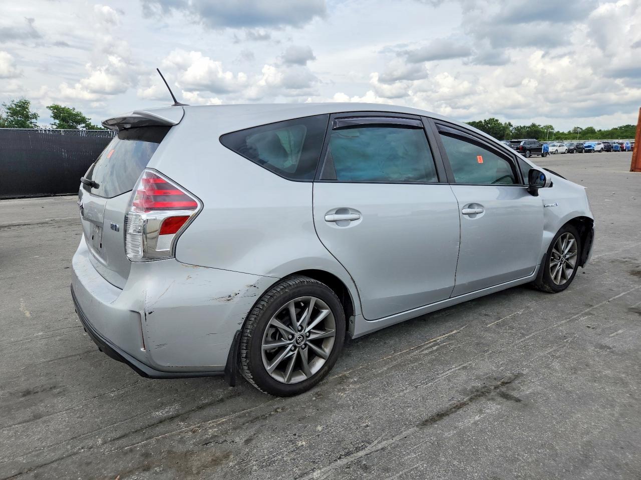2015 Toyota Prius V Five Silver vin: JTDZN3EU3FJ036953