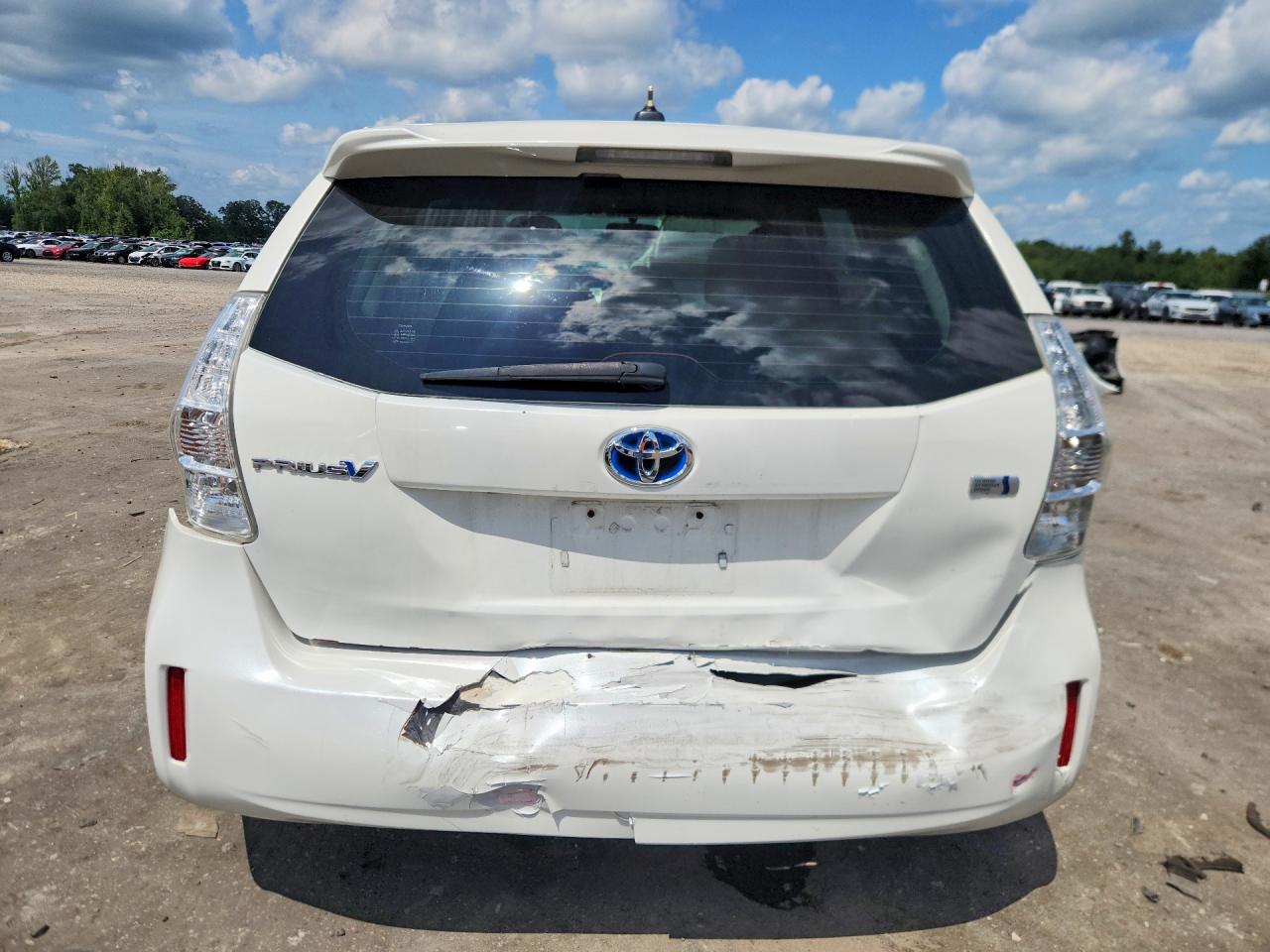 2012 Toyota Prius V Three White vin: JTDZN3EU4C3061196