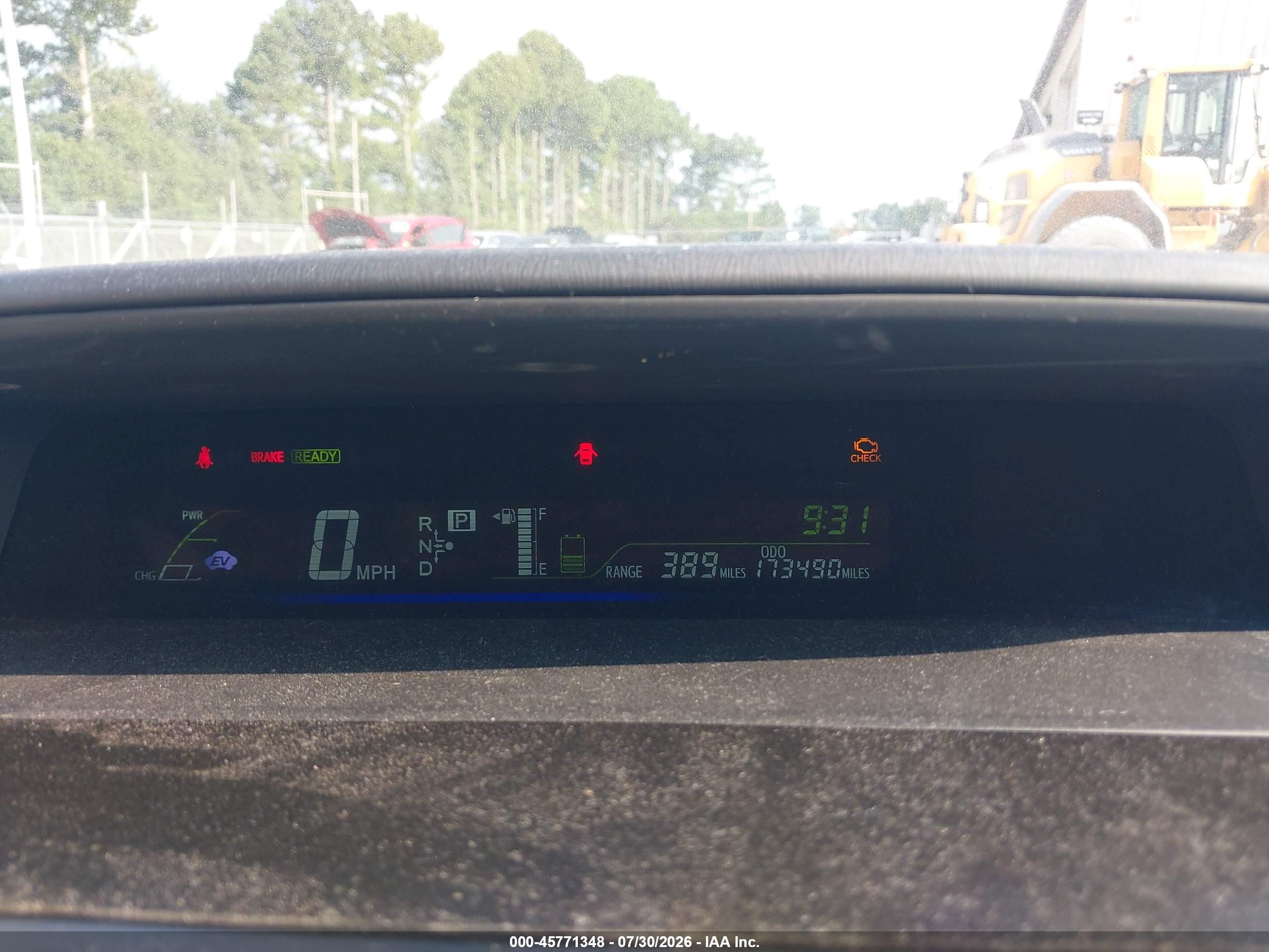 2013 Toyota Prius V Three White vin: JTDZN3EU4D3206657