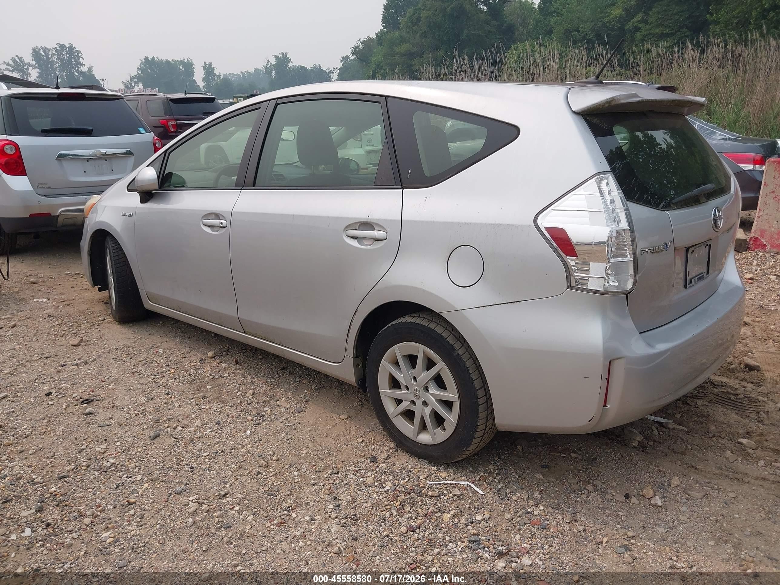 2013 Toyota Prius V Three Silver vin: JTDZN3EU4D3210398