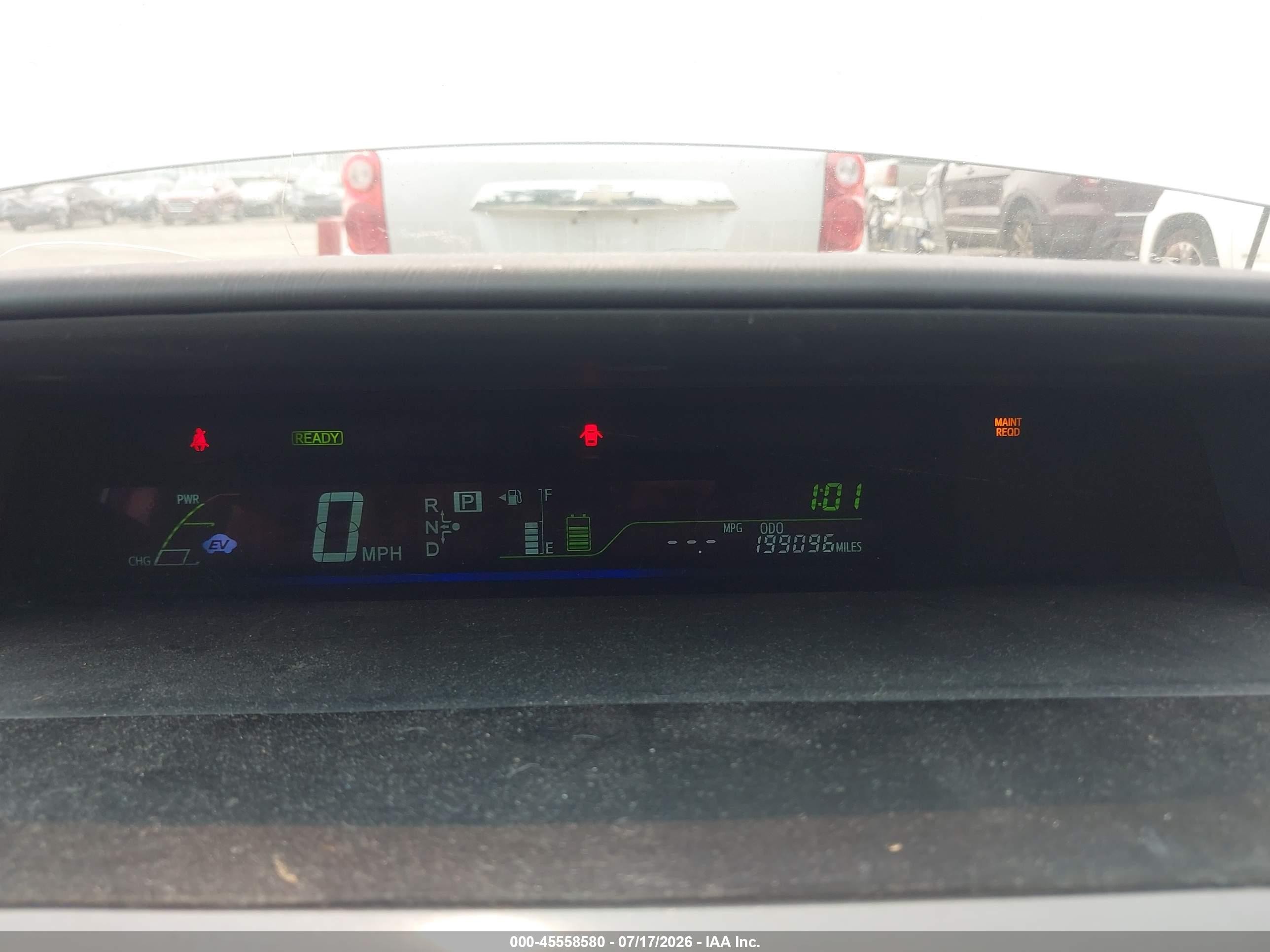2013 Toyota Prius V Three Silver vin: JTDZN3EU4D3210398