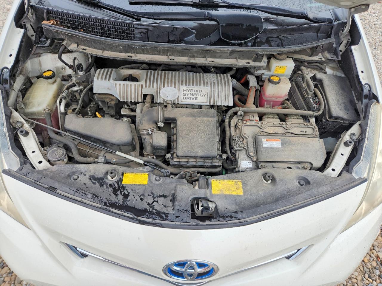 2013 Toyota Prius V Two White vin: JTDZN3EU4D3218548