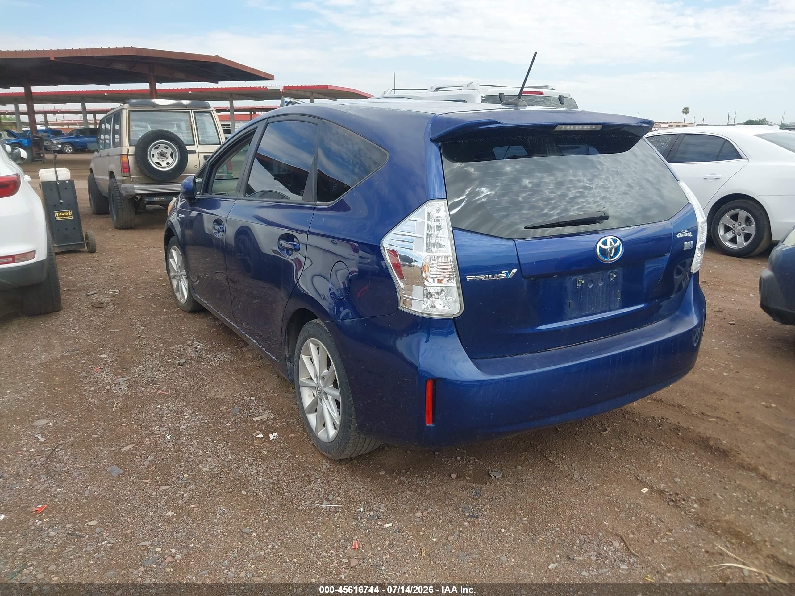 2013 Toyota Prius V Five Blue vin: JTDZN3EU4D3228271