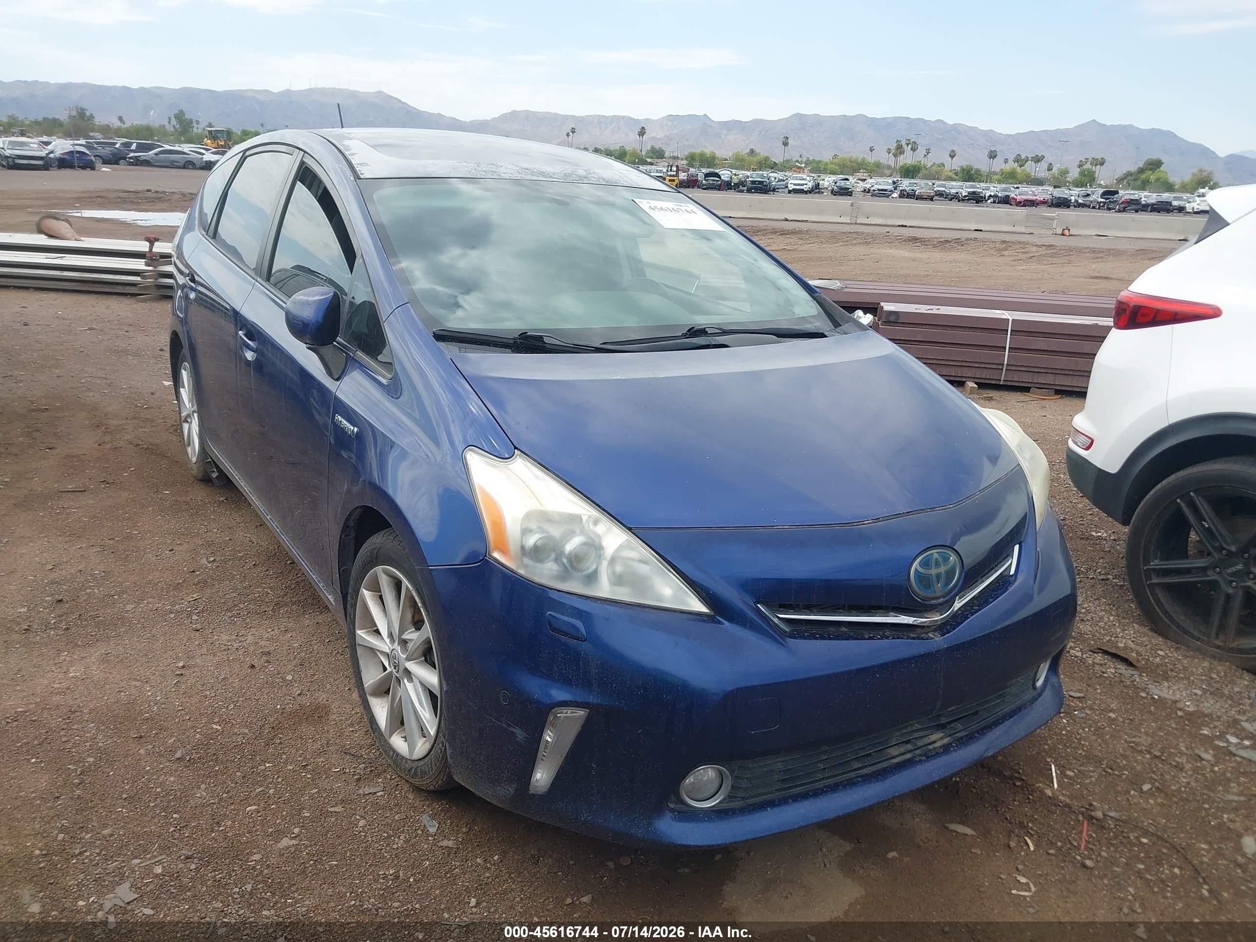2013 Toyota Prius V Five Blue vin: JTDZN3EU4D3228271