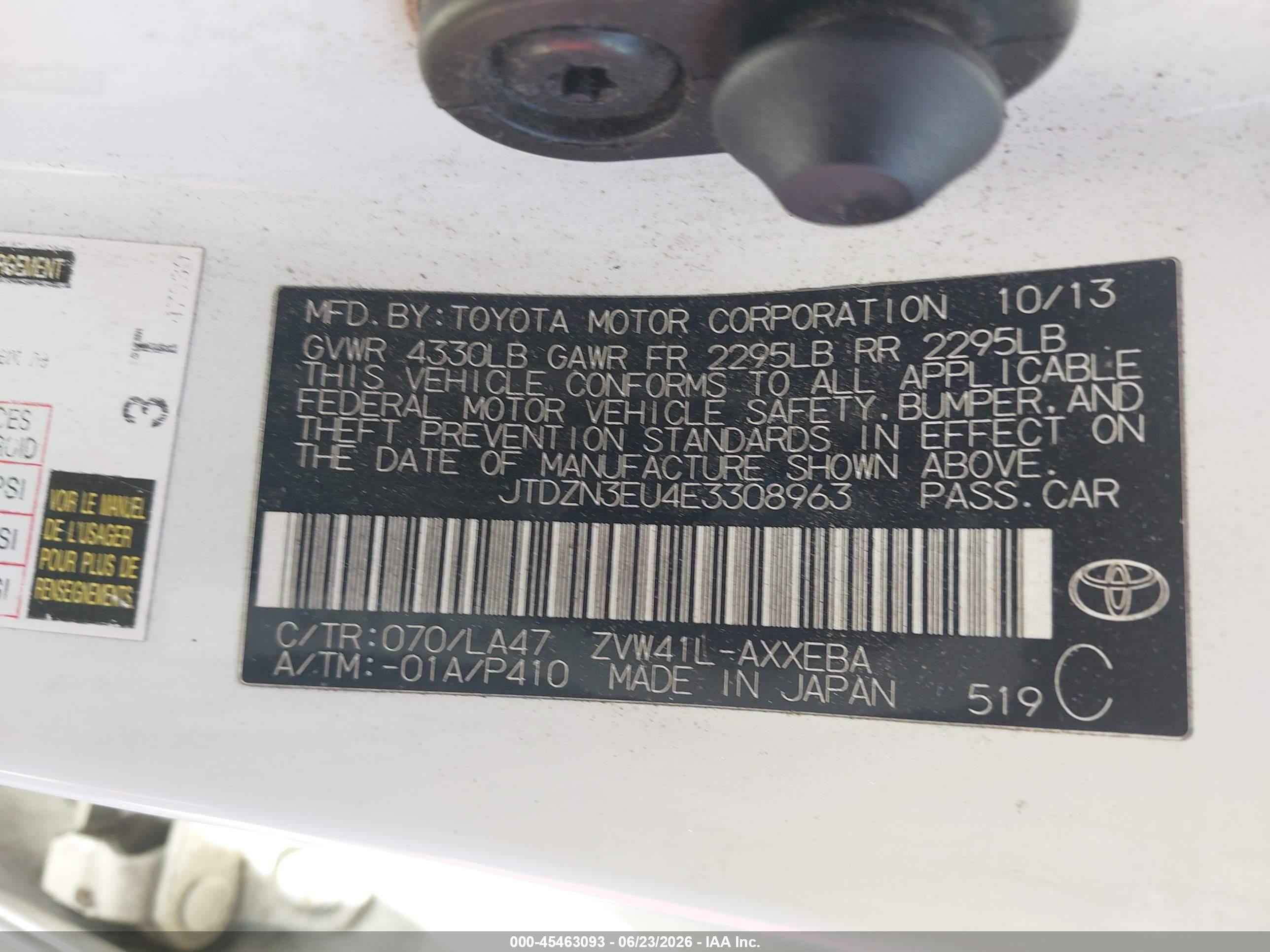 2014 Toyota Prius V Five White vin: JTDZN3EU4E3308963