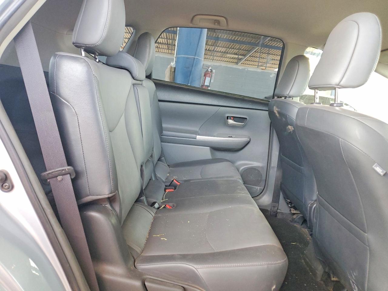 2014 Toyota Prius V Five Blue vin: JTDZN3EU4E3317064
