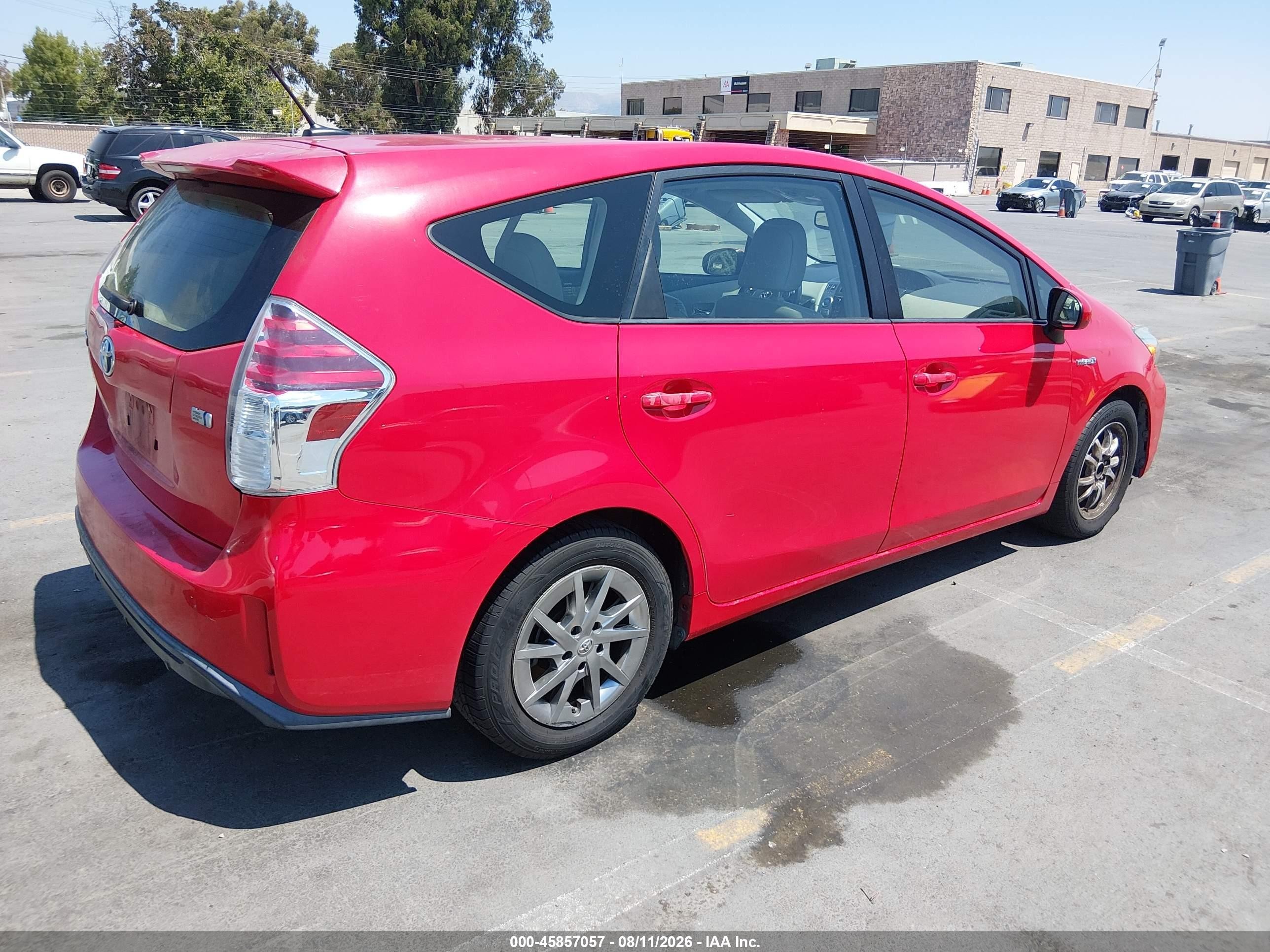 2015 Toyota Prius V Four Red vin: JTDZN3EU4FJ039330