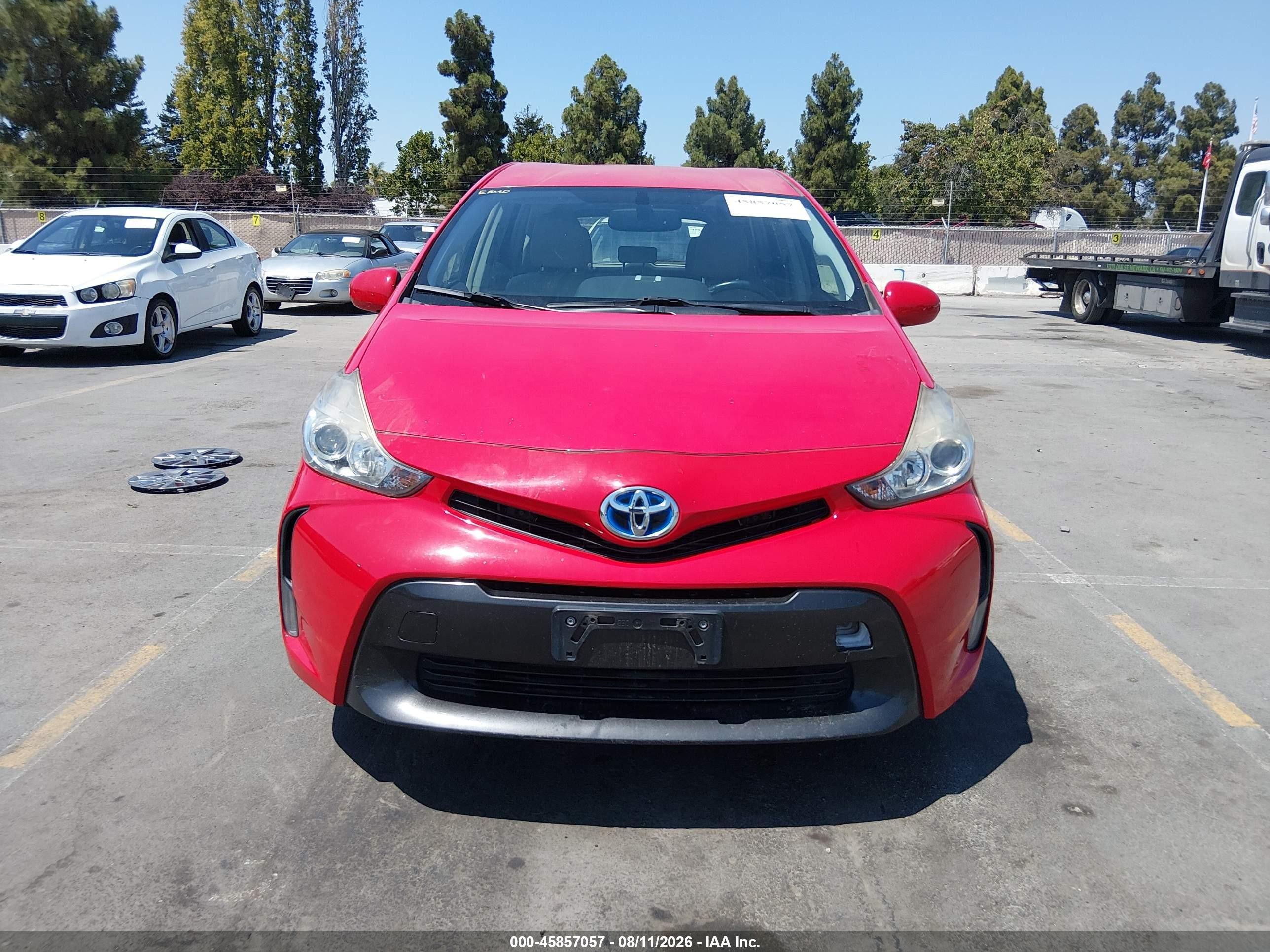 2015 Toyota Prius V Four Red vin: JTDZN3EU4FJ039330
