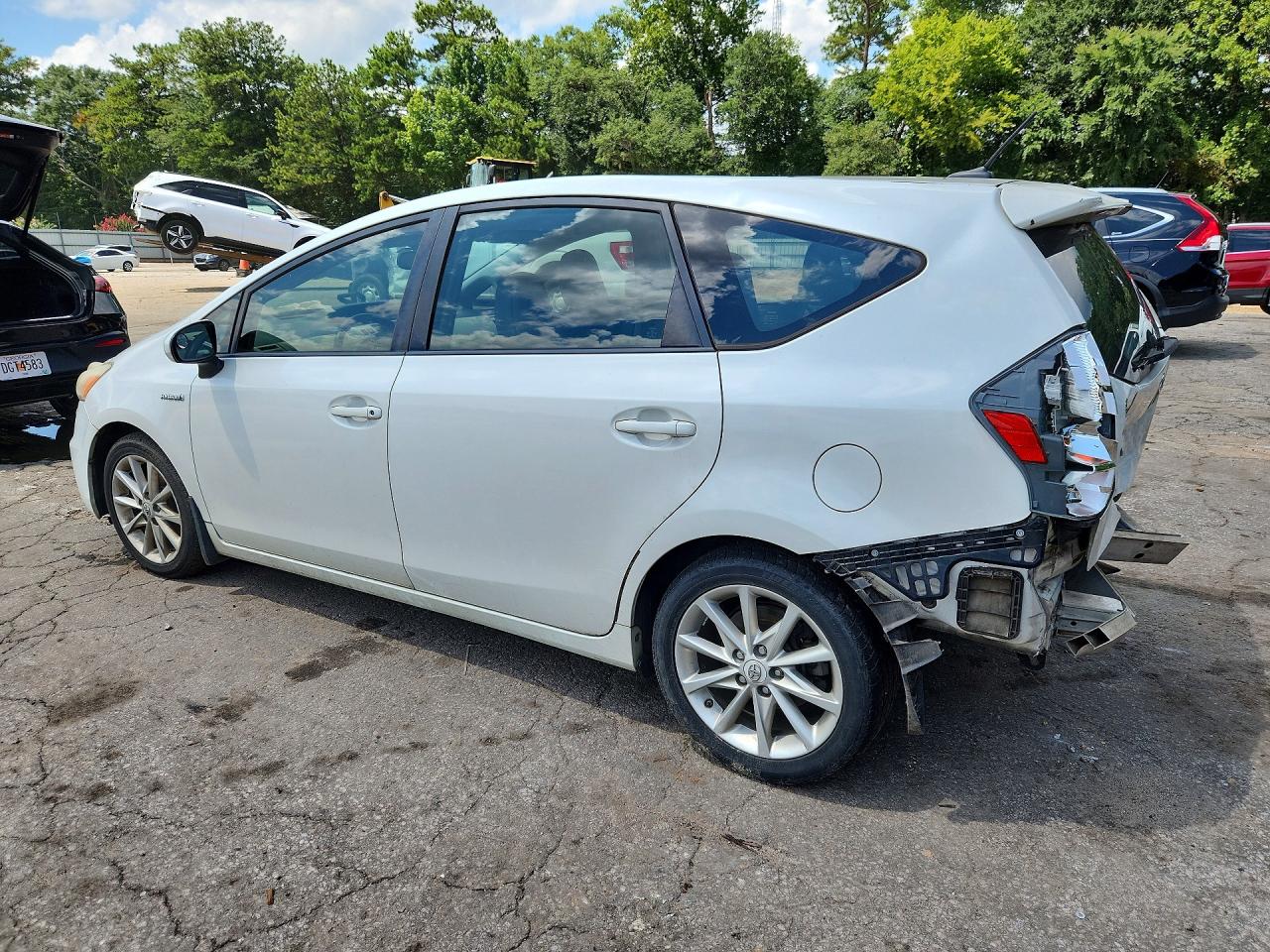 2012 Toyota Prius V Five White vin: JTDZN3EU5C3083319