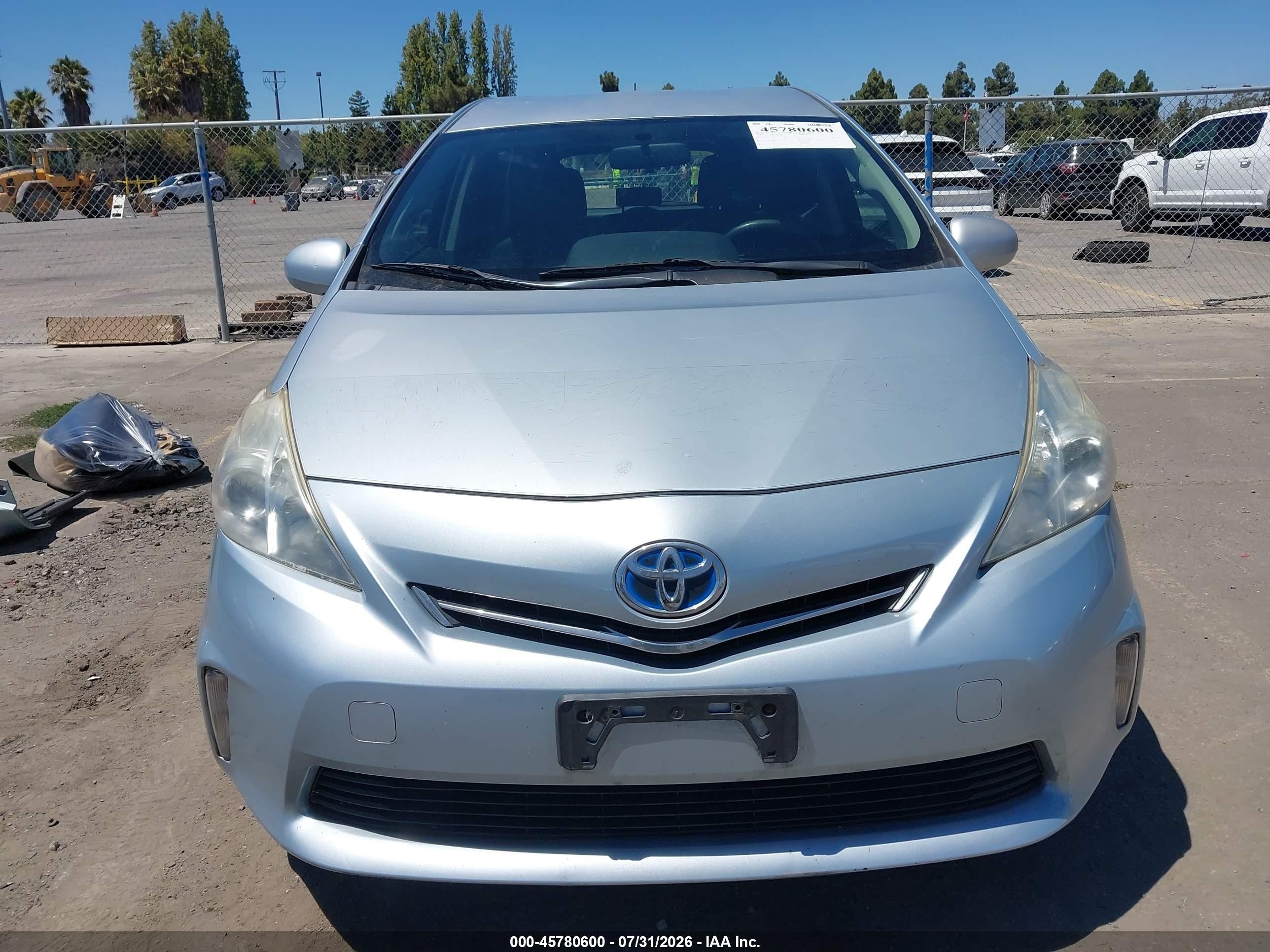 2012 Toyota Prius V Two Blue vin: JTDZN3EU5C3141784