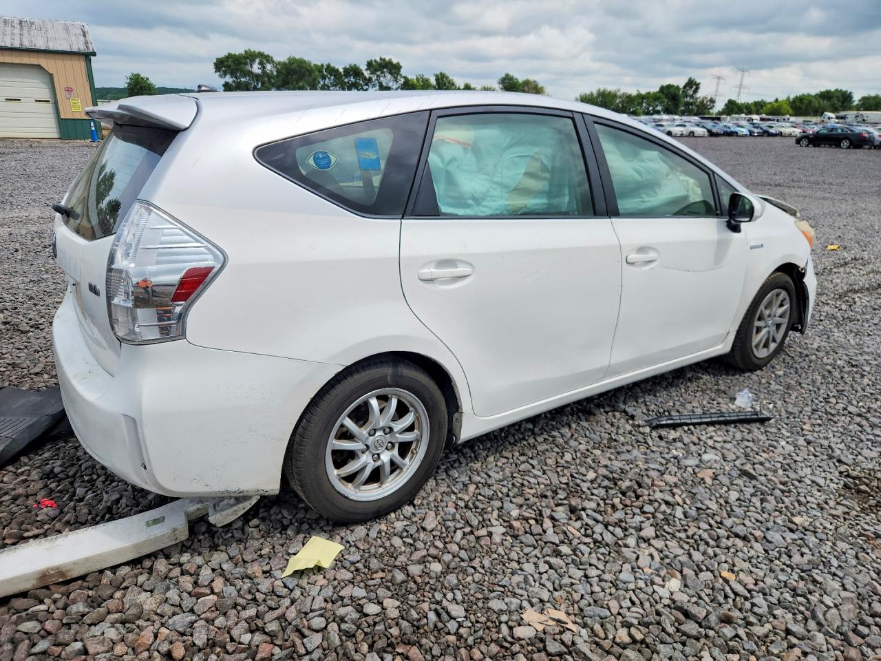 2013 Toyota Prius V Two White vin: JTDZN3EU5D3232149