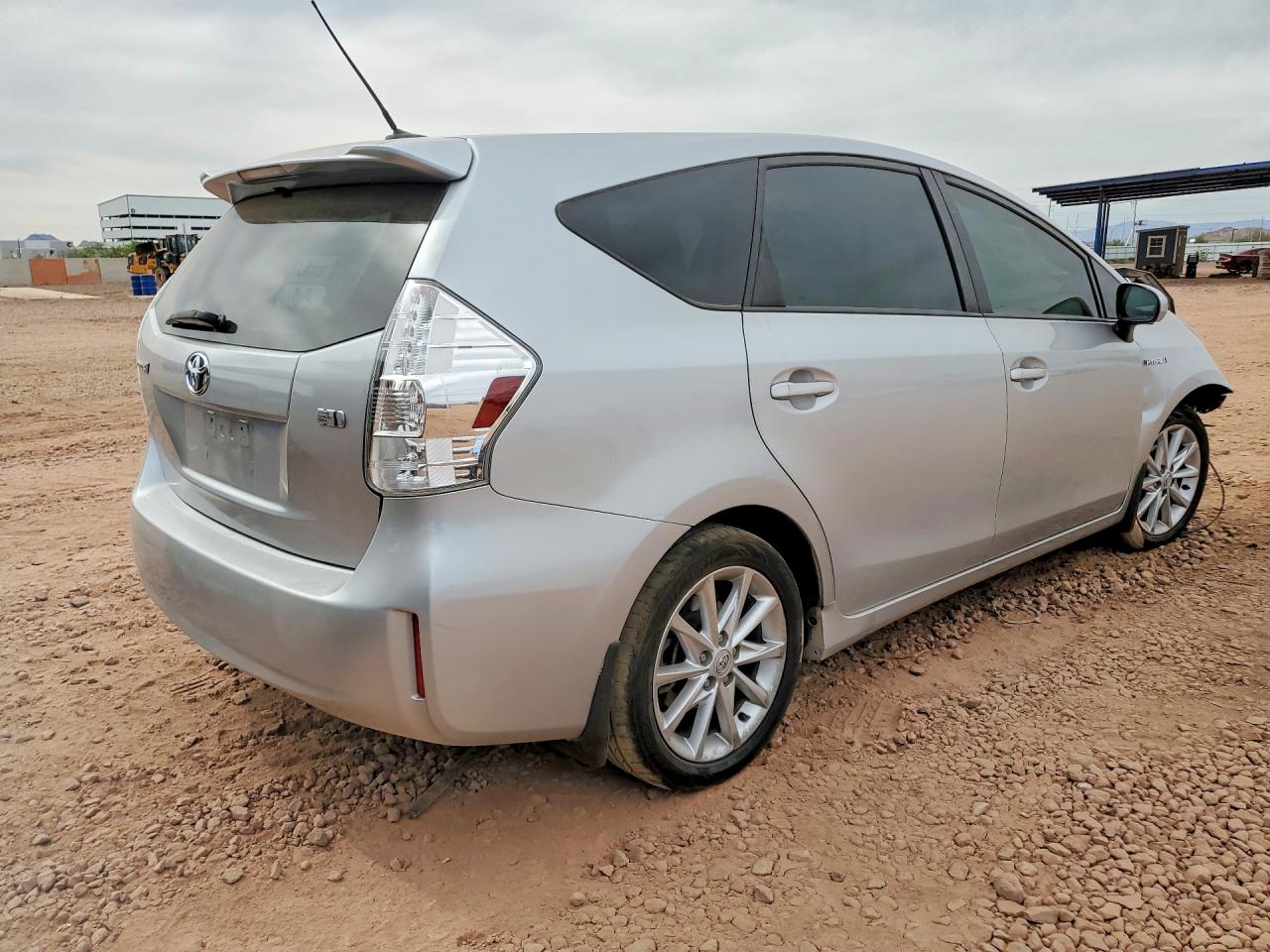 2013 Toyota Prius V Five Silver vin: JTDZN3EU5D3266527