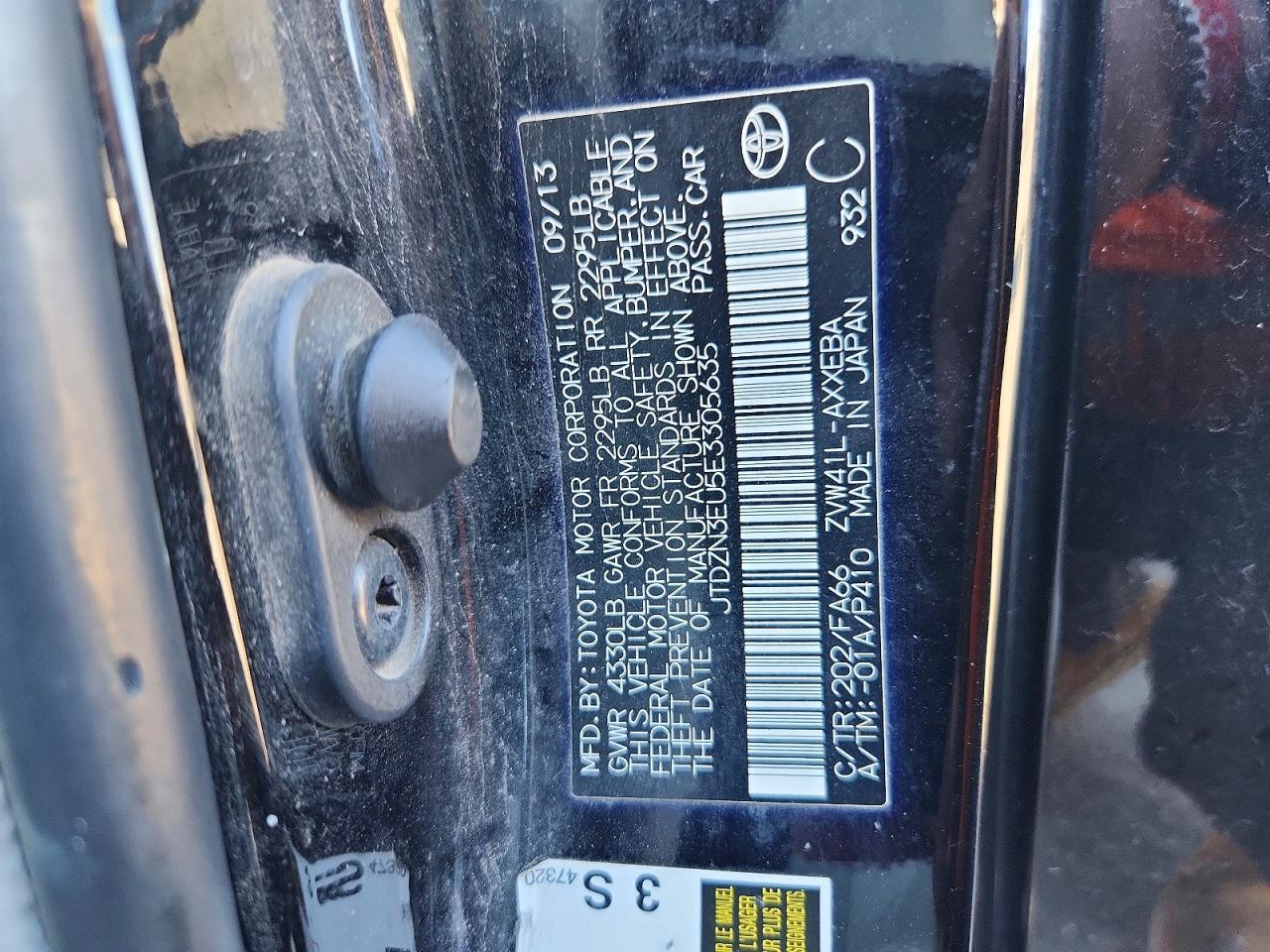 2014 Toyota Prius V Two Black vin: JTDZN3EU5E3305635