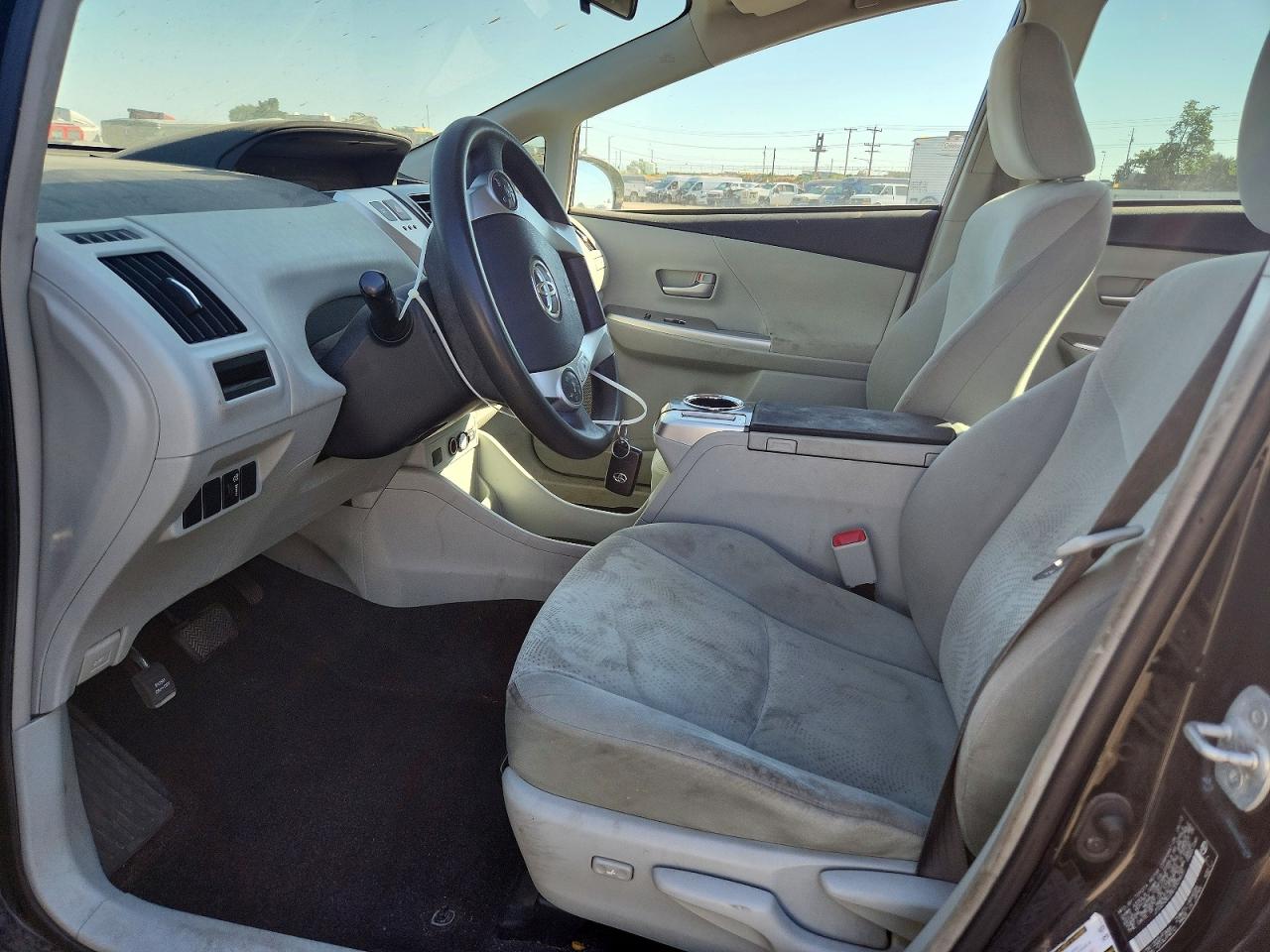 2014 Toyota Prius V Two Black vin: JTDZN3EU5E3305635
