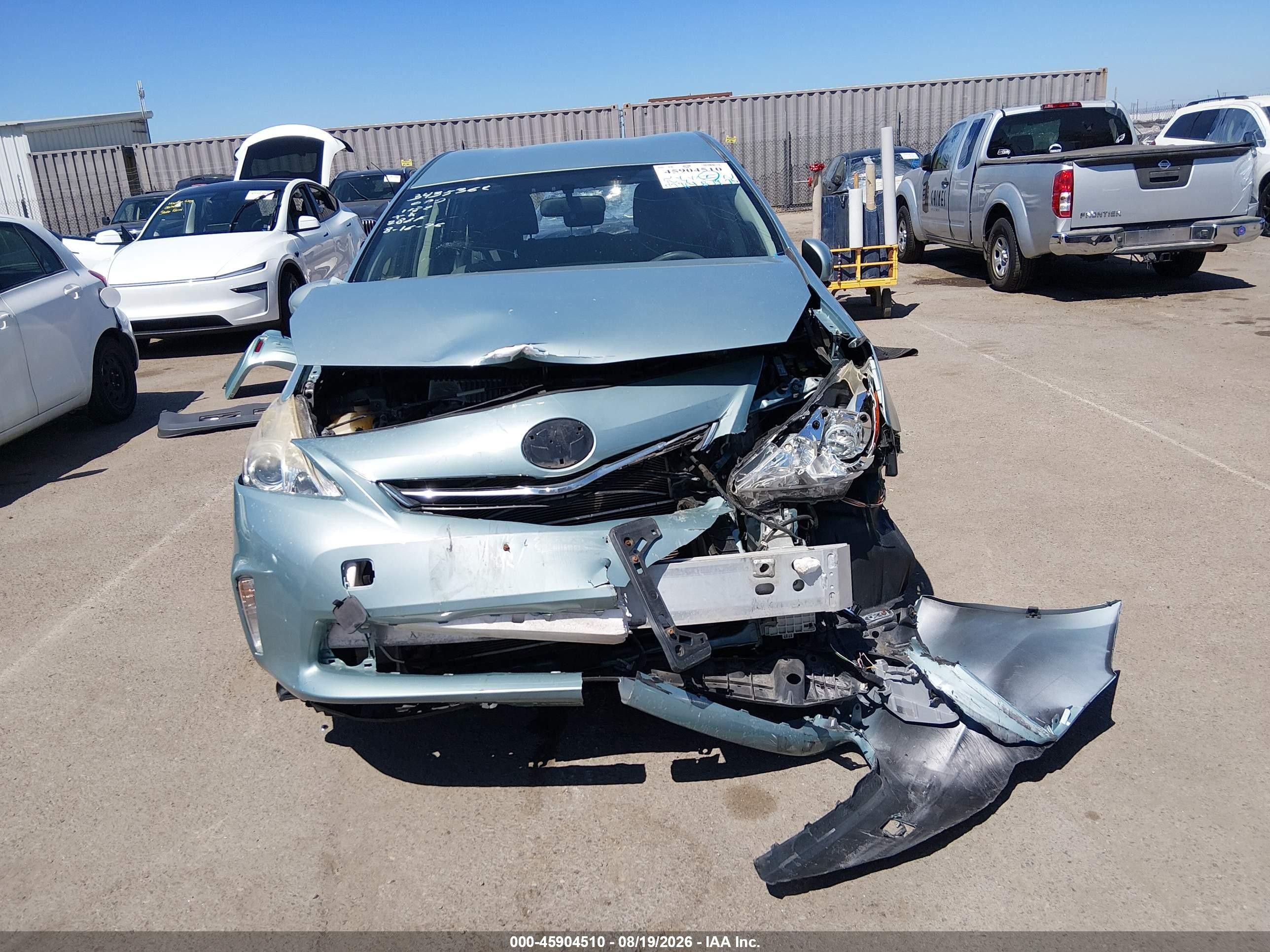 2014 Toyota Prius V Three Turquoise vin: JTDZN3EU5EJ015083