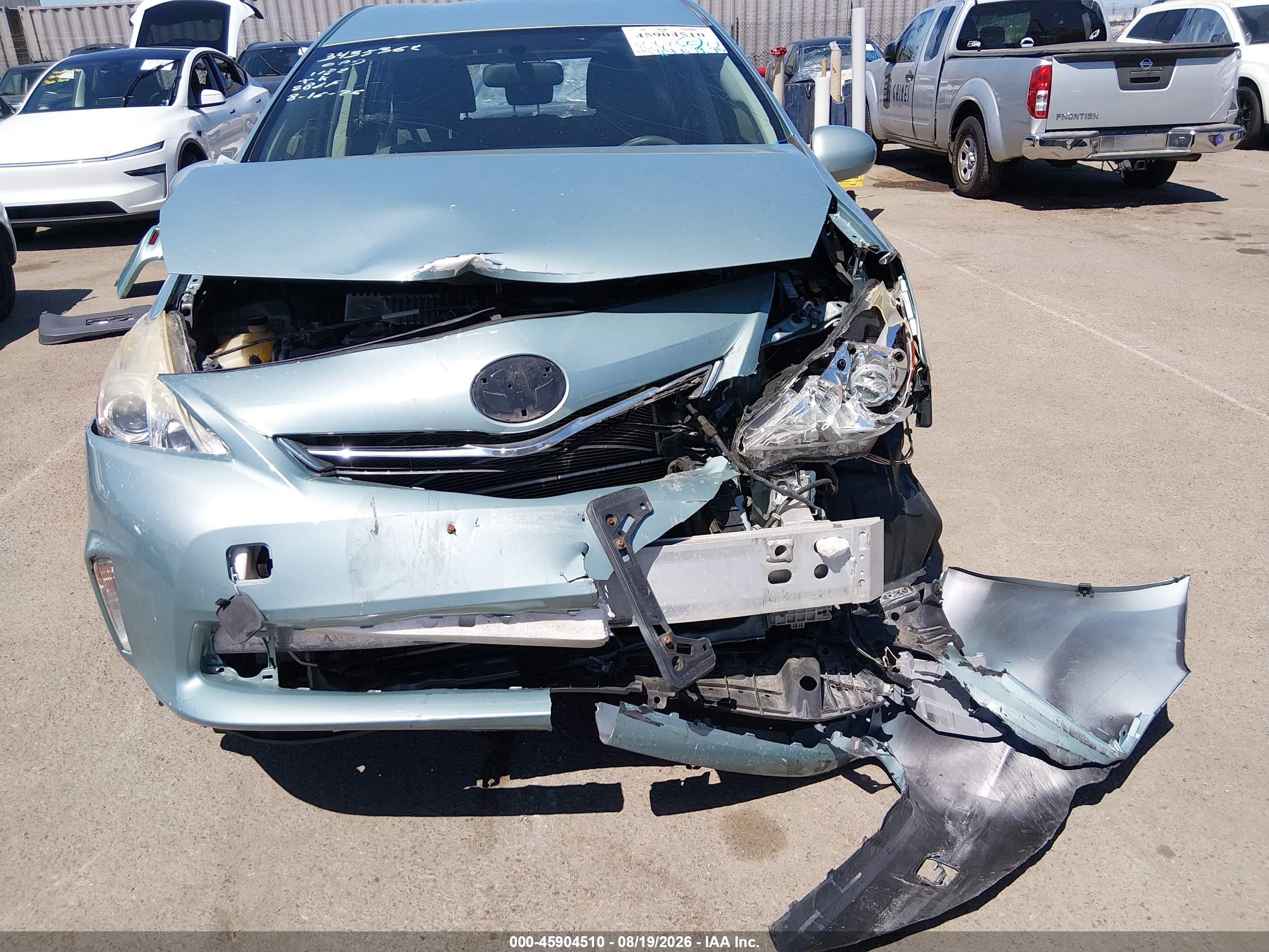 2014 Toyota Prius V Three Turquoise vin: JTDZN3EU5EJ015083