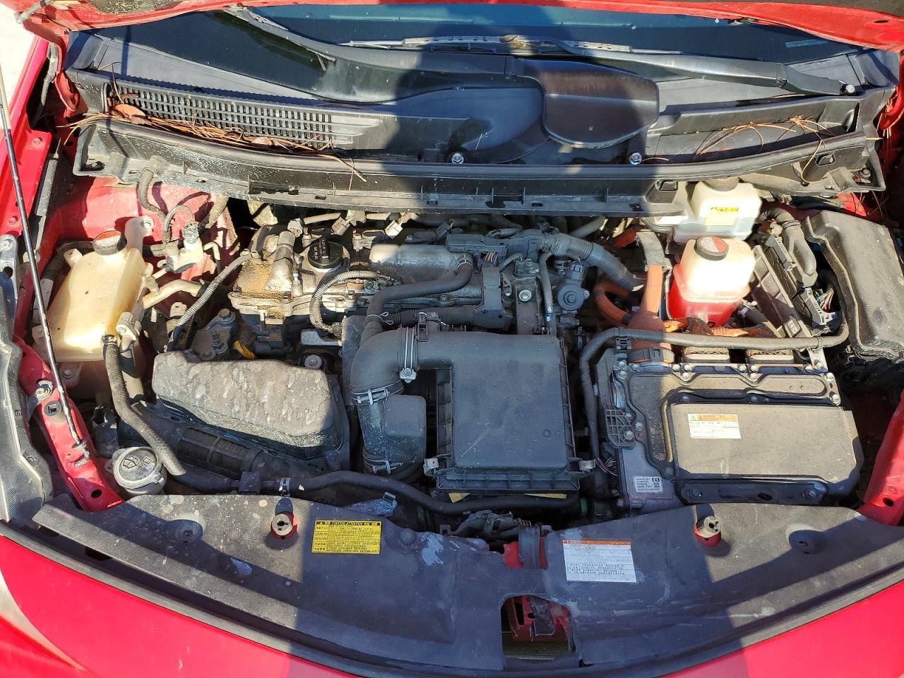 2015 Toyota Prius V Two Red vin: JTDZN3EU5FJ017112