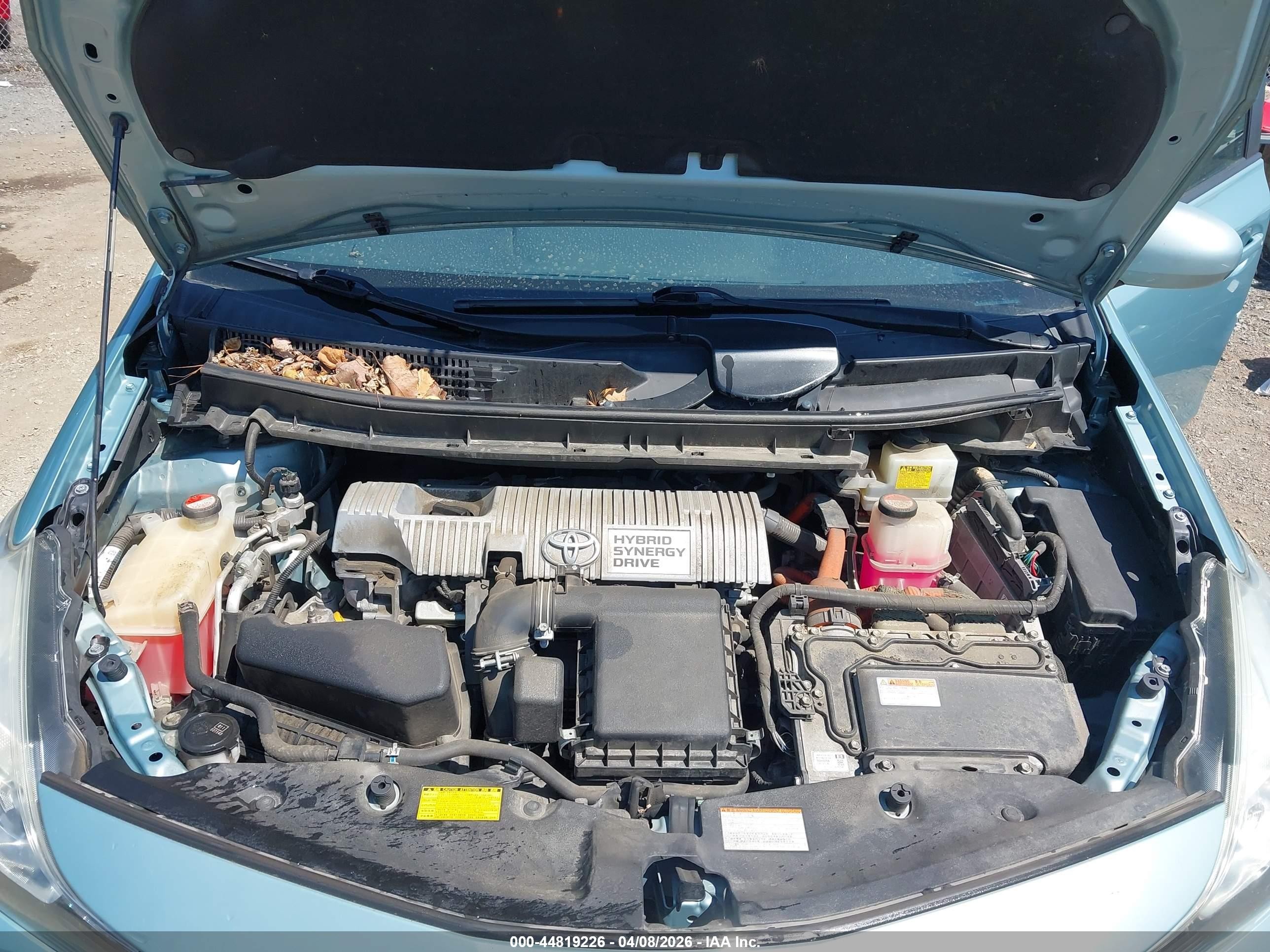 2015 Toyota Prius V Four Blue vin: JTDZN3EU5FJ026182