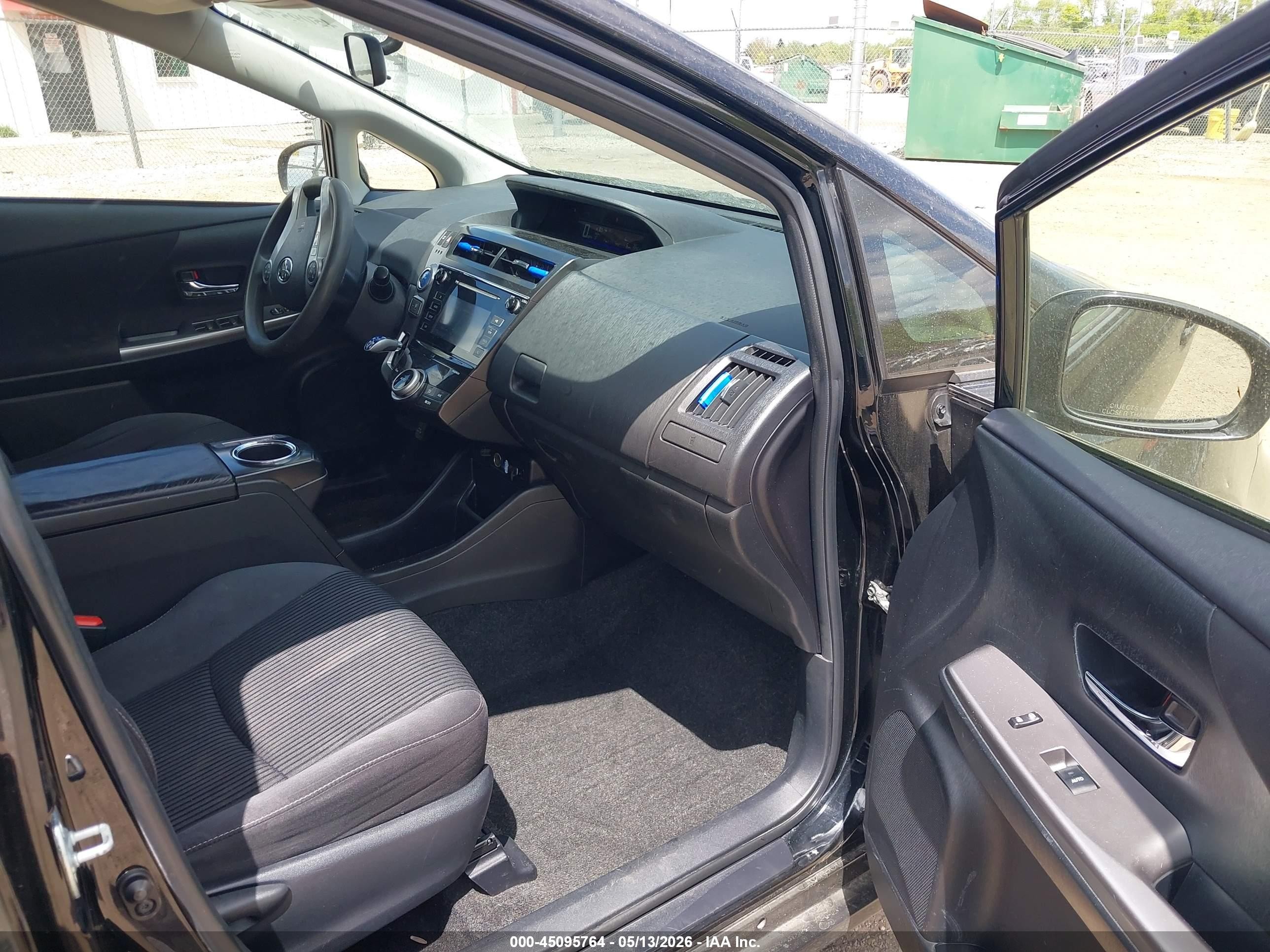 2015 Toyota Prius V Two Black vin: JTDZN3EU5FJ033553