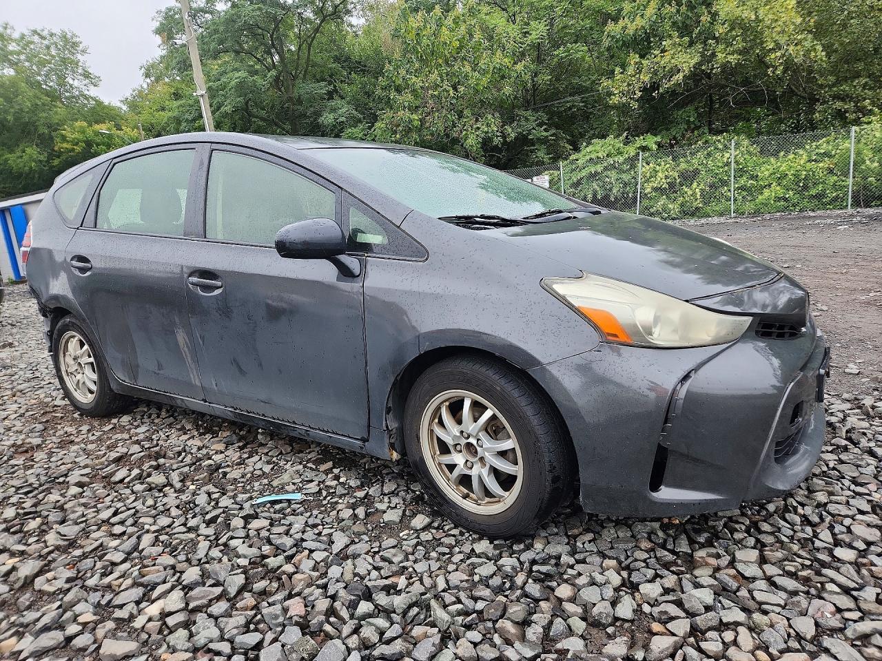 2015 Toyota Prius V Two Gray vin: JTDZN3EU5FJ035142