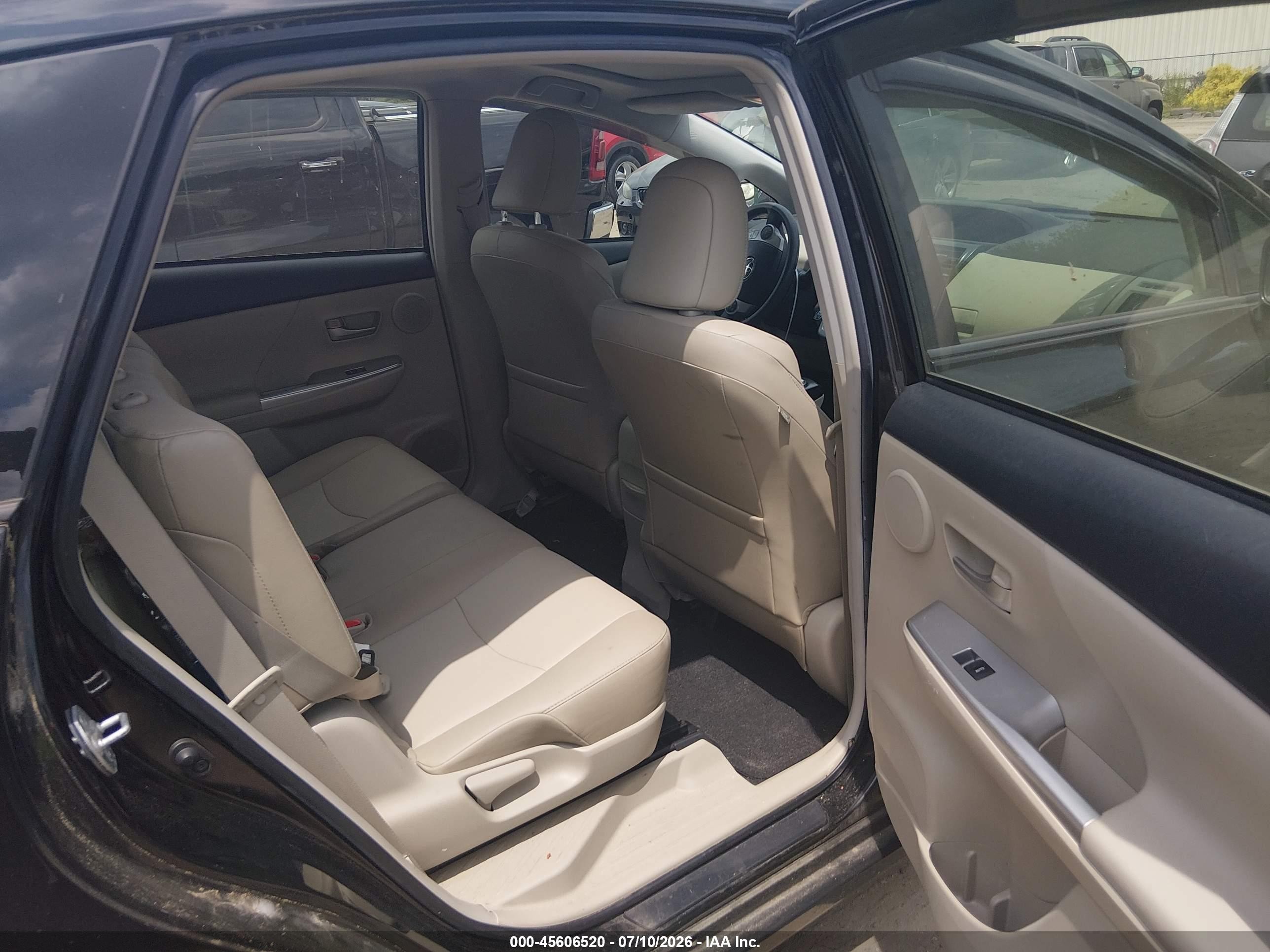 2012 Toyota Prius V Five Black vin: JTDZN3EU6C3035019