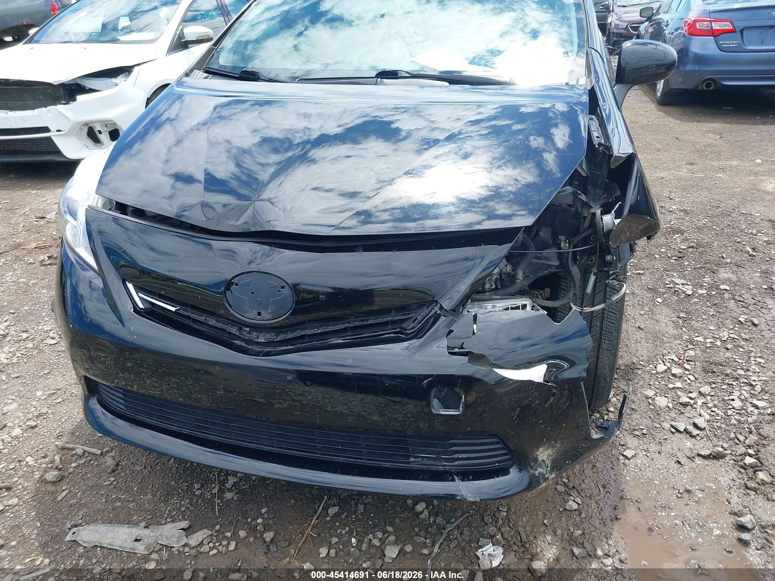 2012 Toyota Prius V Three Black vin: JTDZN3EU6C3054654