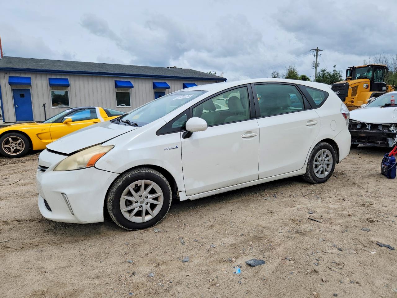 2012 Toyota Prius V Two White vin: JTDZN3EU6C3075441