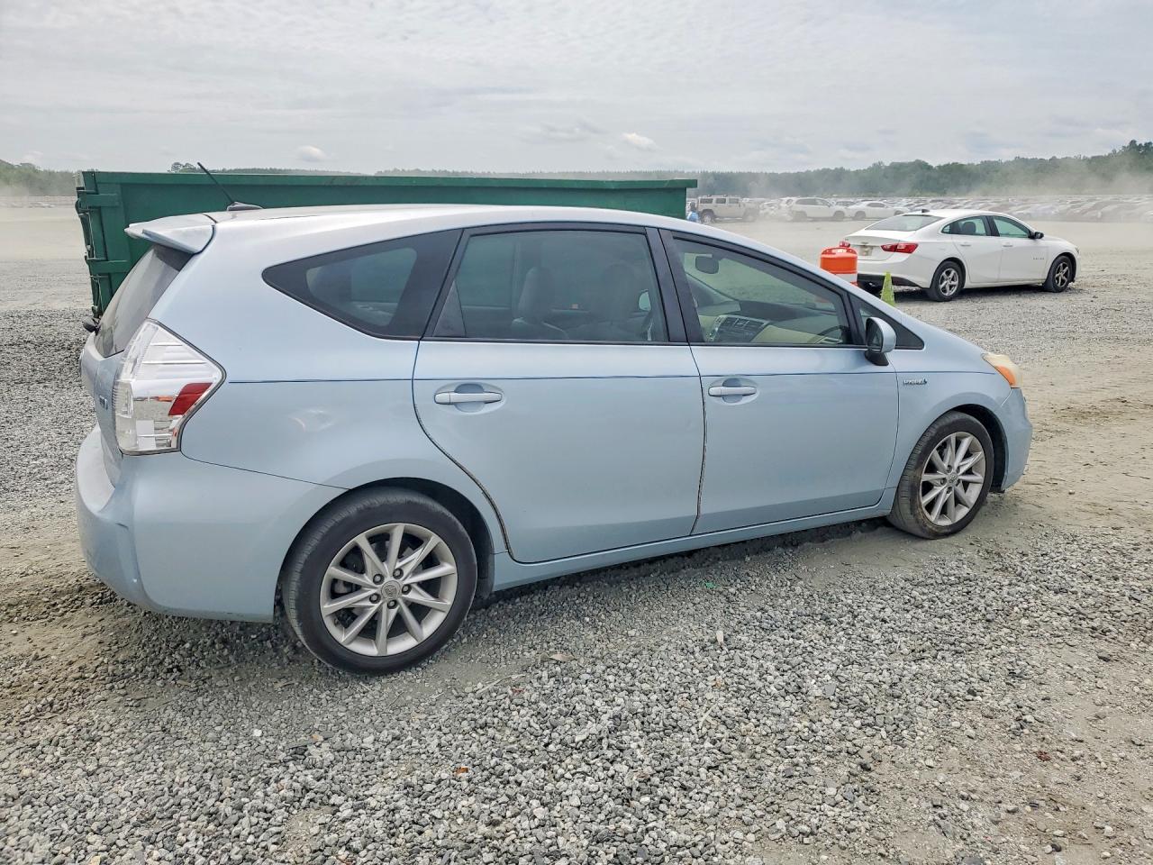 2012 Toyota Prius V Five Синий vin: JTDZN3EU6C3112245