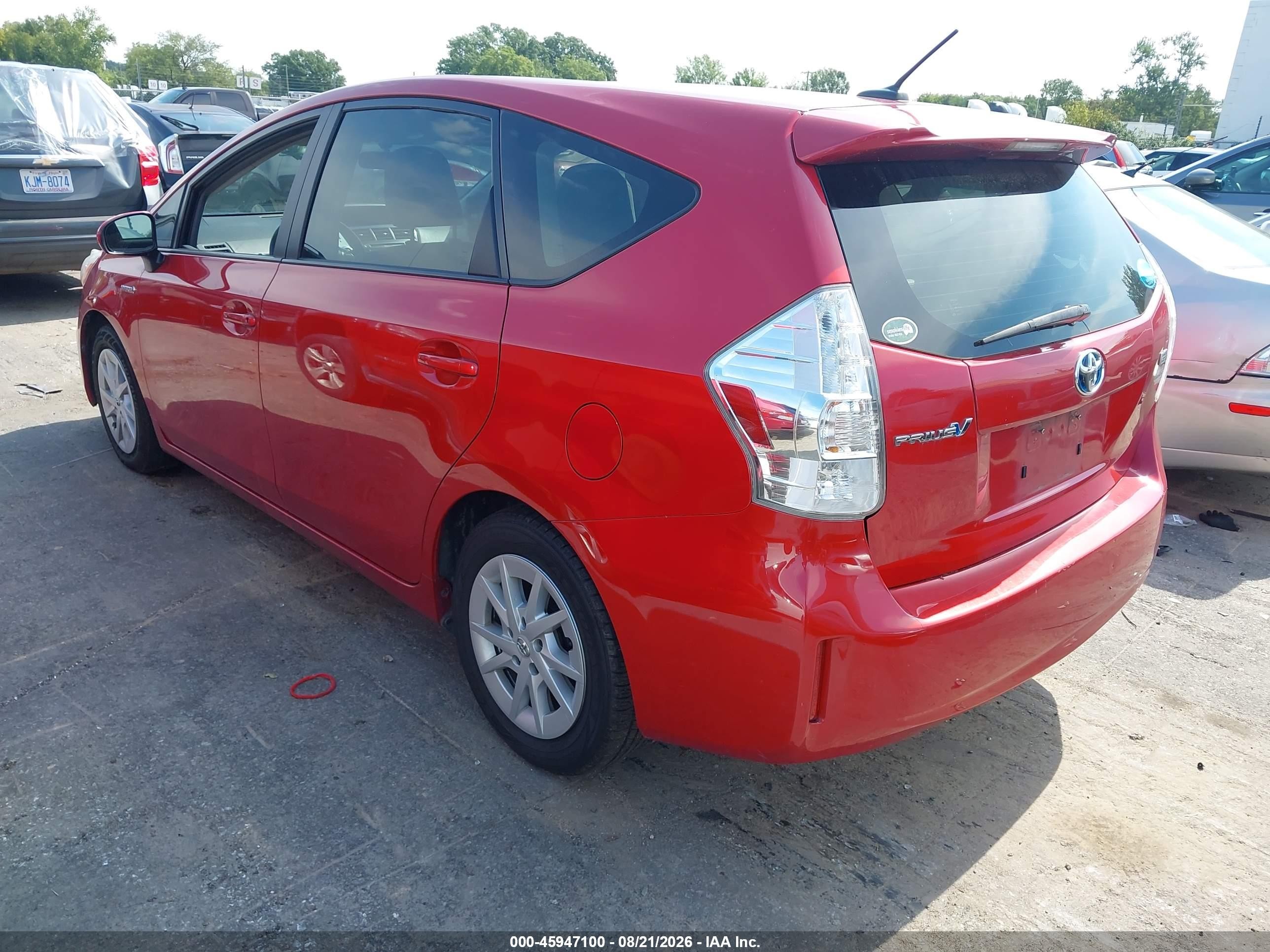 2013 Toyota Prius V Three Red vin: JTDZN3EU6D3192258