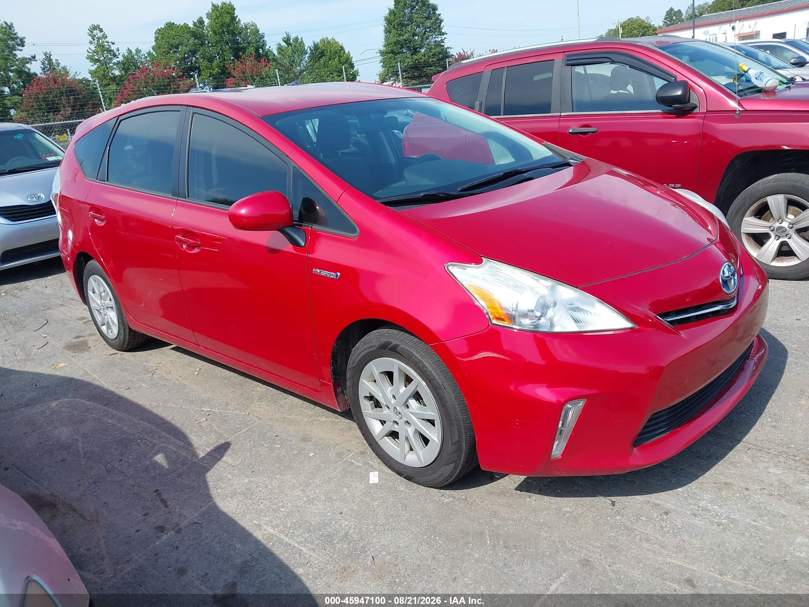 2013 Toyota Prius V Three Red vin: JTDZN3EU6D3192258