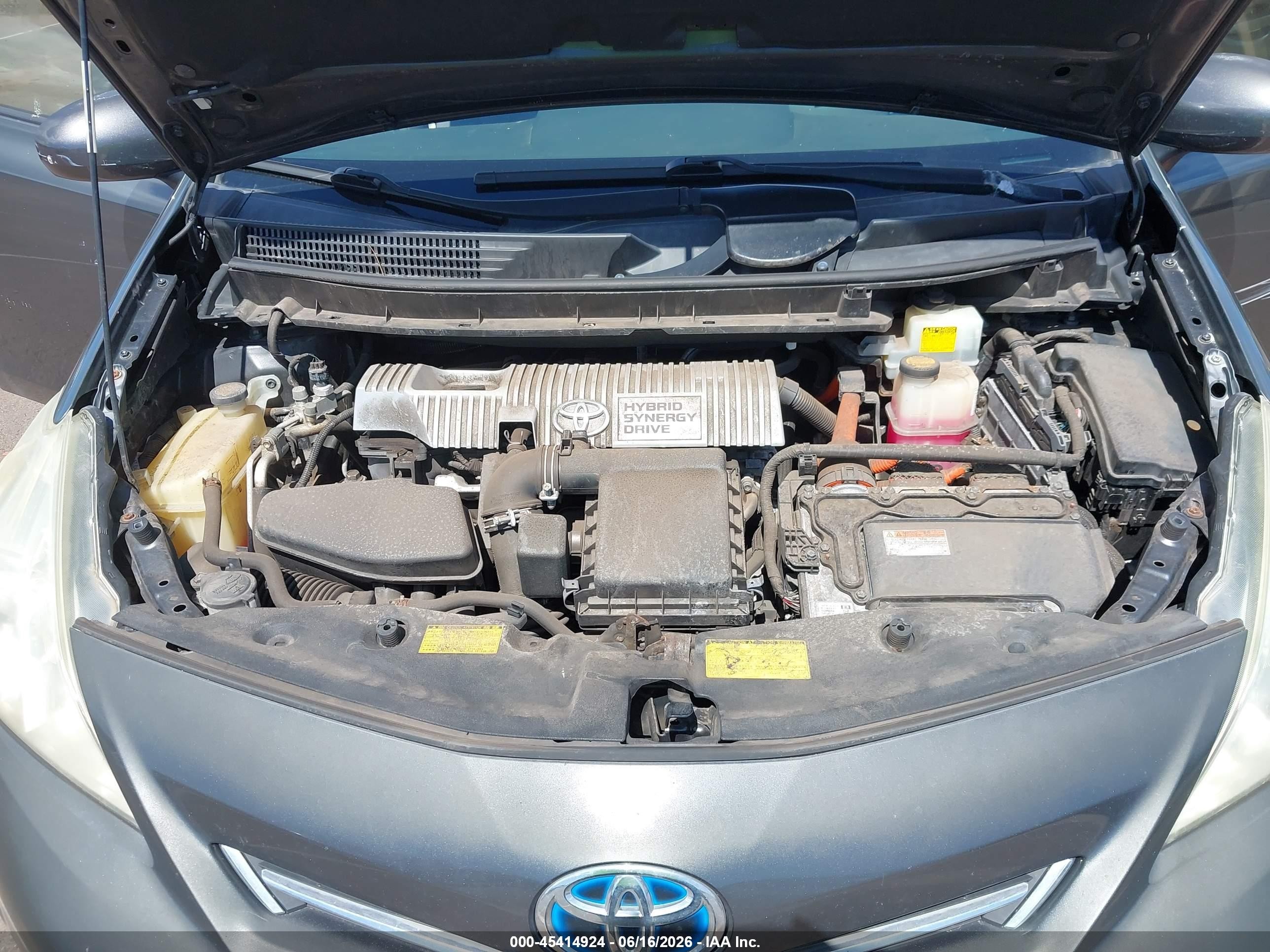 2013 Toyota Prius V Five/three/two Gray vin: JTDZN3EU6D3205574