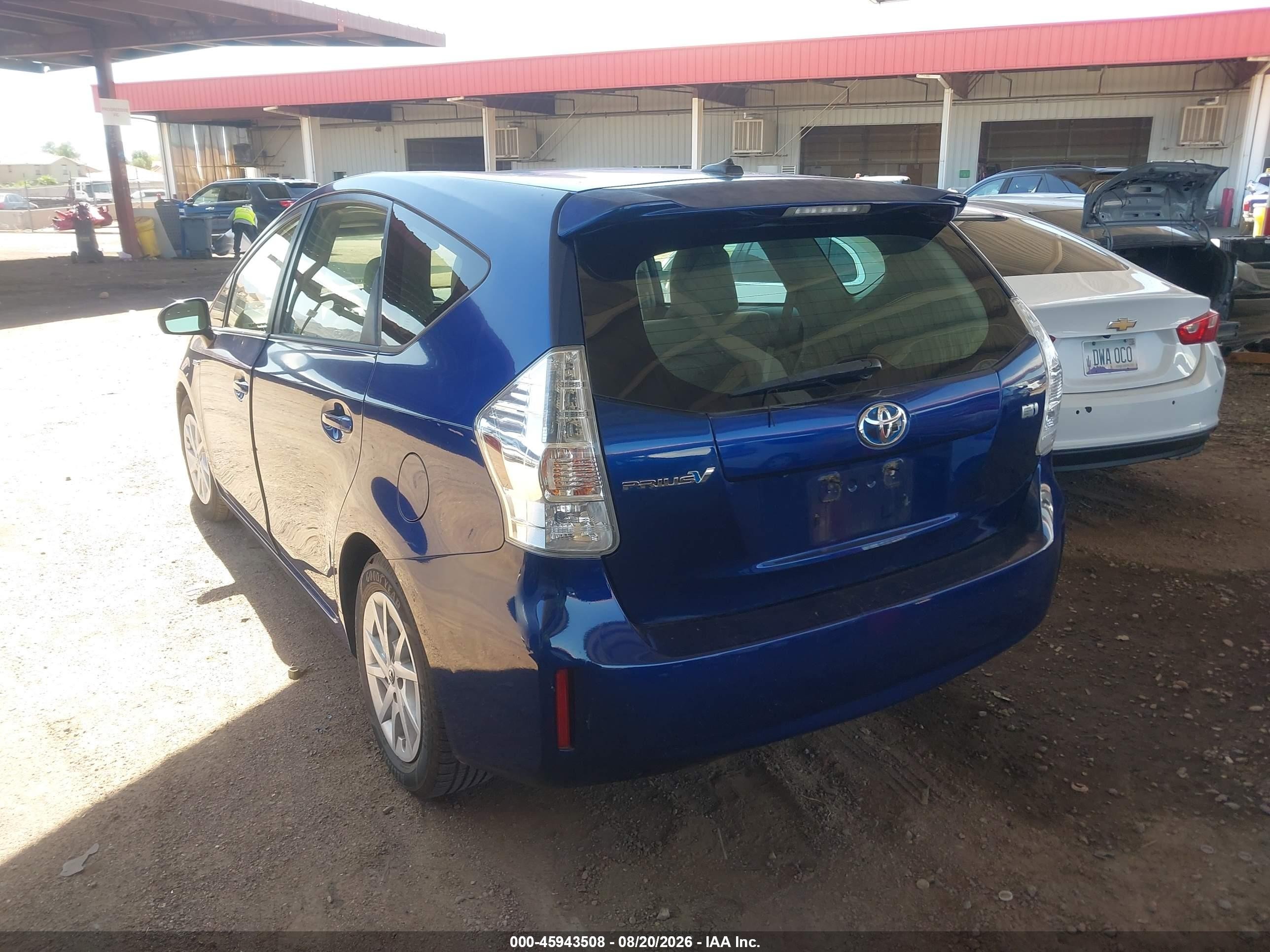 2013 Toyota Prius V Three Blue vin: JTDZN3EU6D3210936