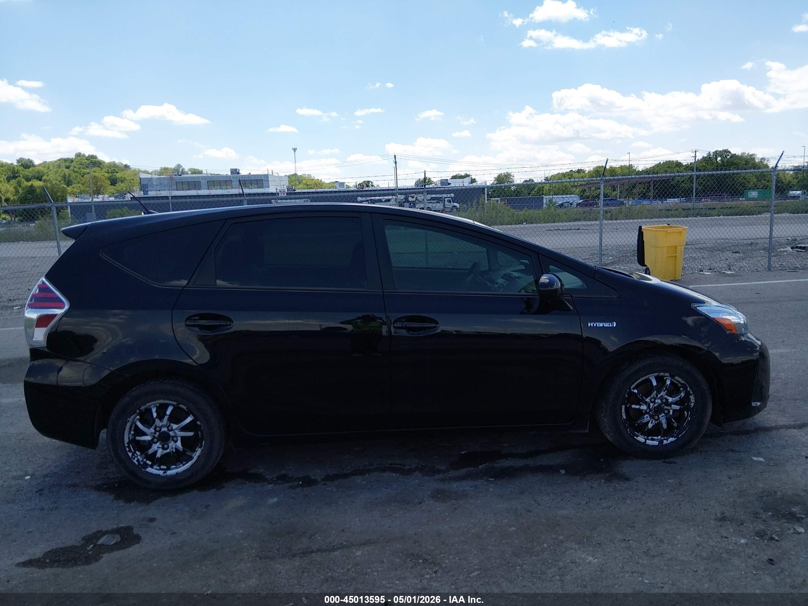 2015 Toyota Prius V Two Black vin: JTDZN3EU6FJ024196