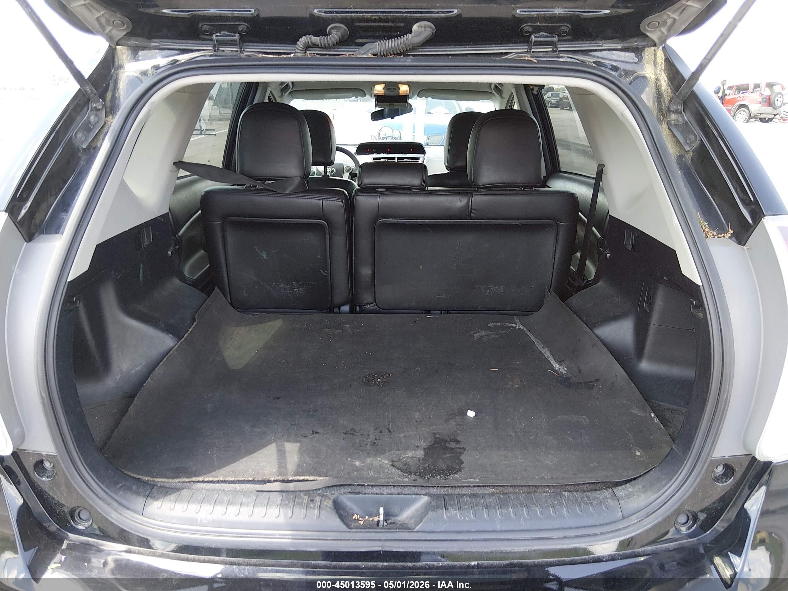 2015 Toyota Prius V Two Black vin: JTDZN3EU6FJ024196