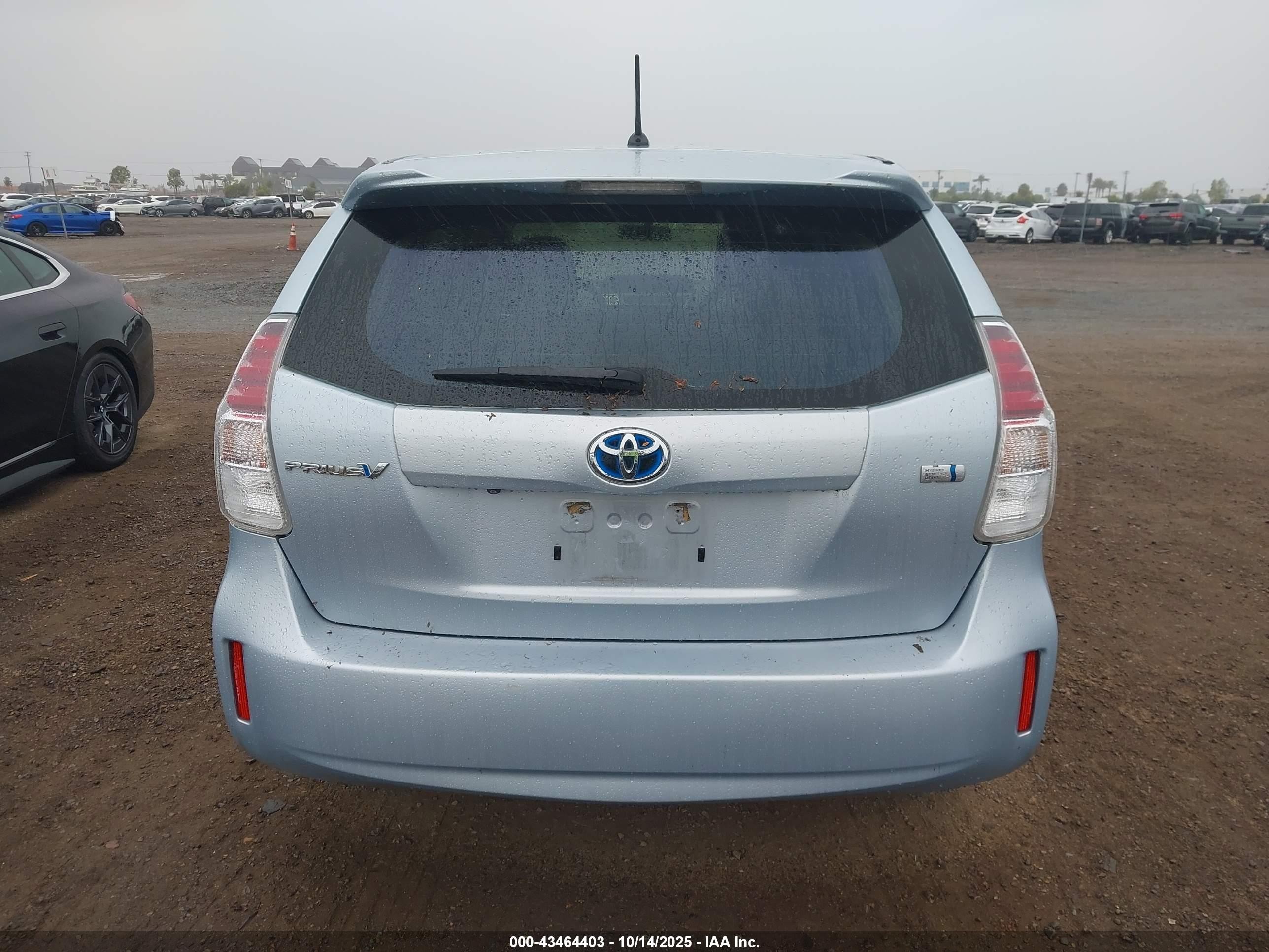2015 Toyota Prius V Two Light Blue vin: JTDZN3EU6FJ026675