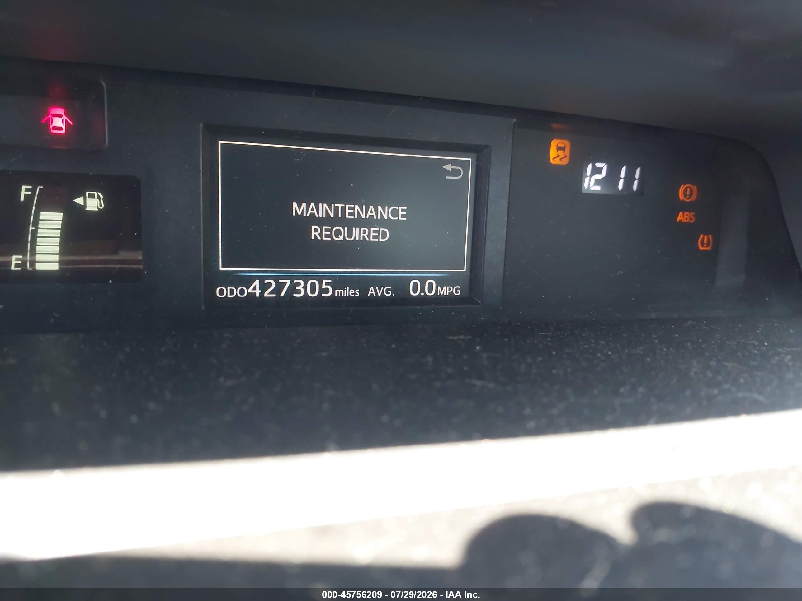 2015 Toyota Prius V Three Gray vin: JTDZN3EU6FJ030998