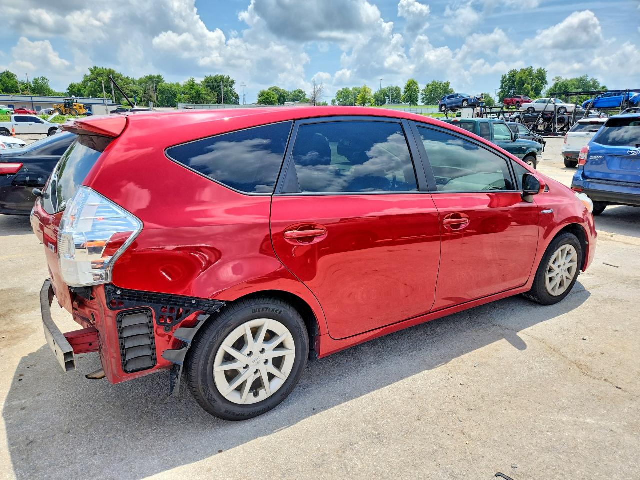 2012 Toyota Prius V Three Красный vin: JTDZN3EU7C3030461