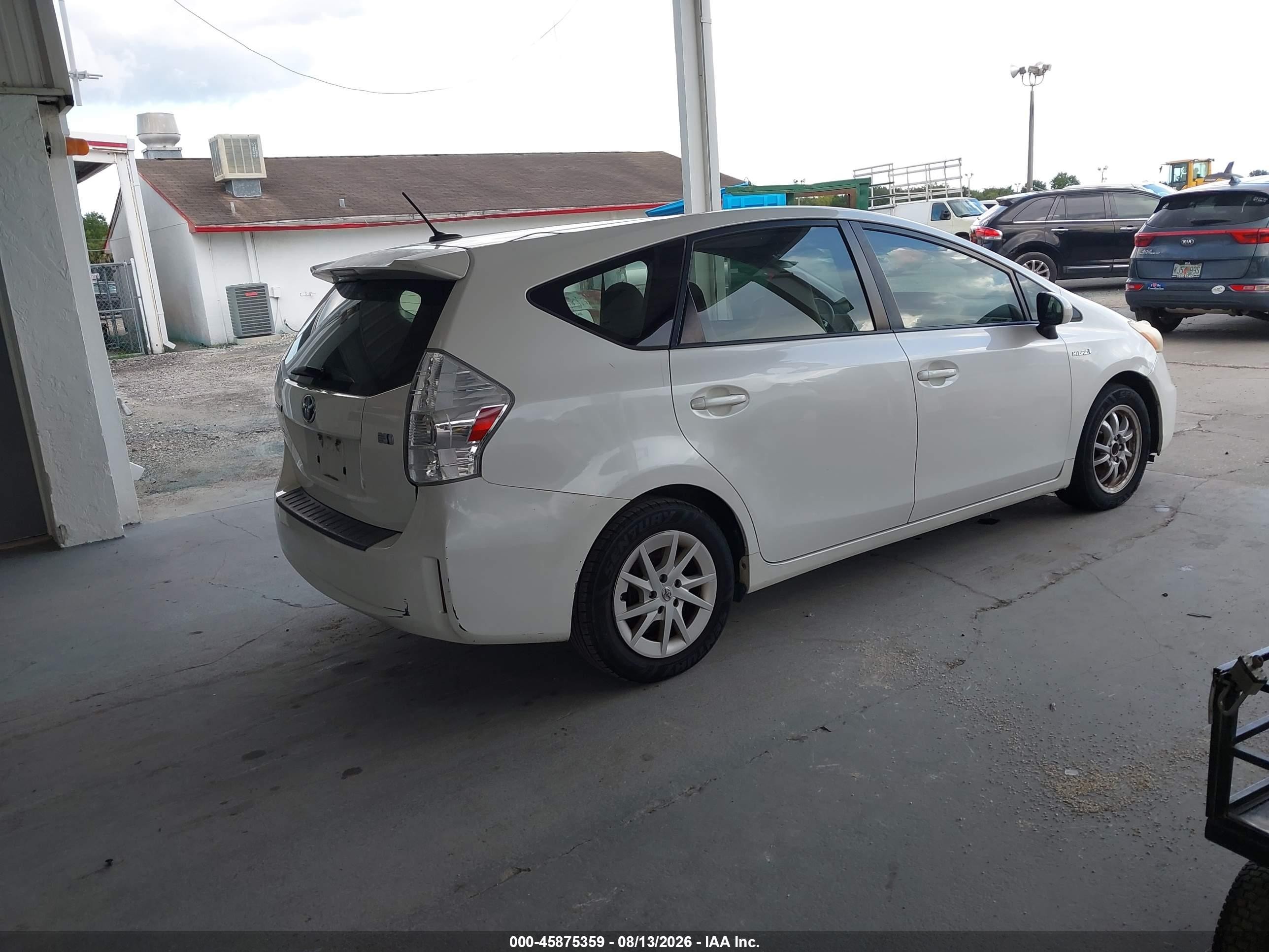 2012 Toyota Prius V Three White vin: JTDZN3EU7C3107703