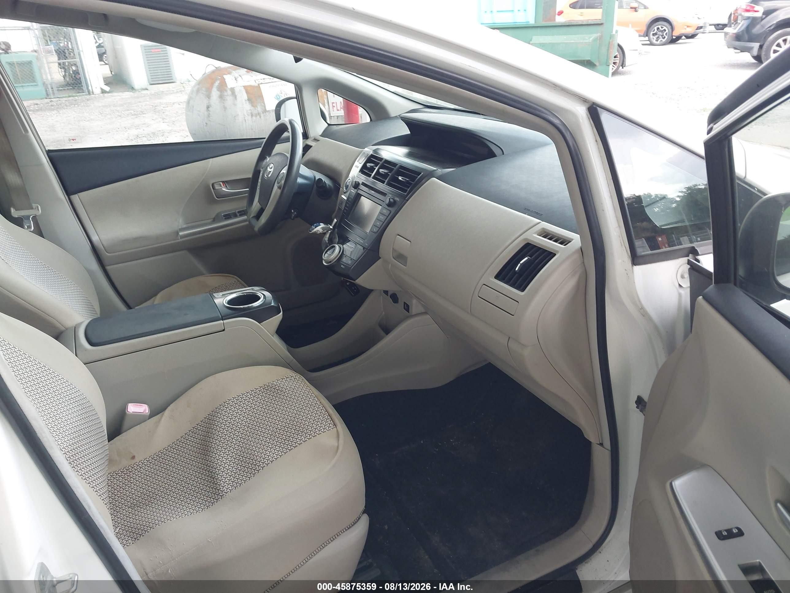 2012 Toyota Prius V Three White vin: JTDZN3EU7C3107703