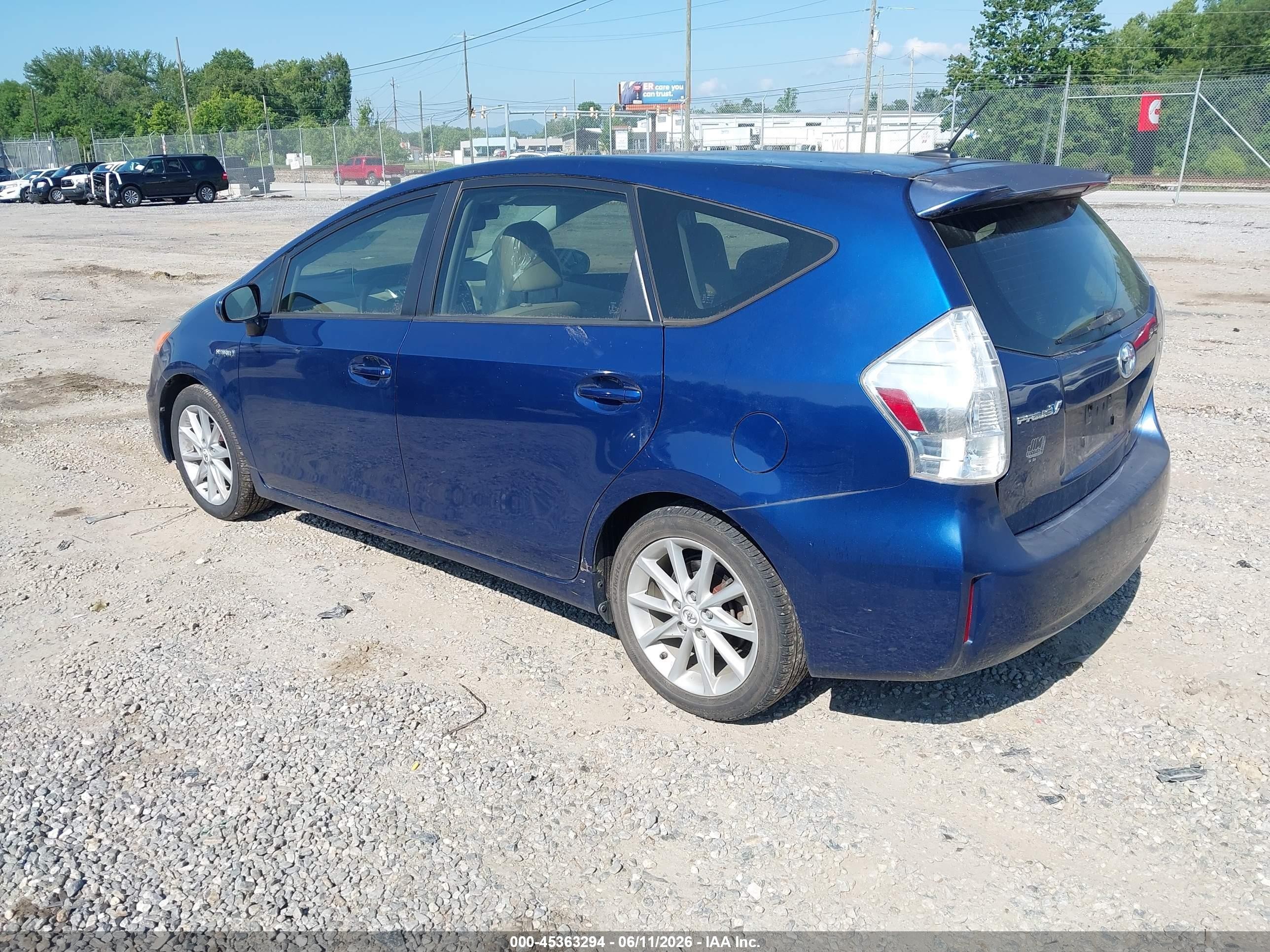 2012 Toyota Prius V Five Синий vin: JTDZN3EU7C3120564