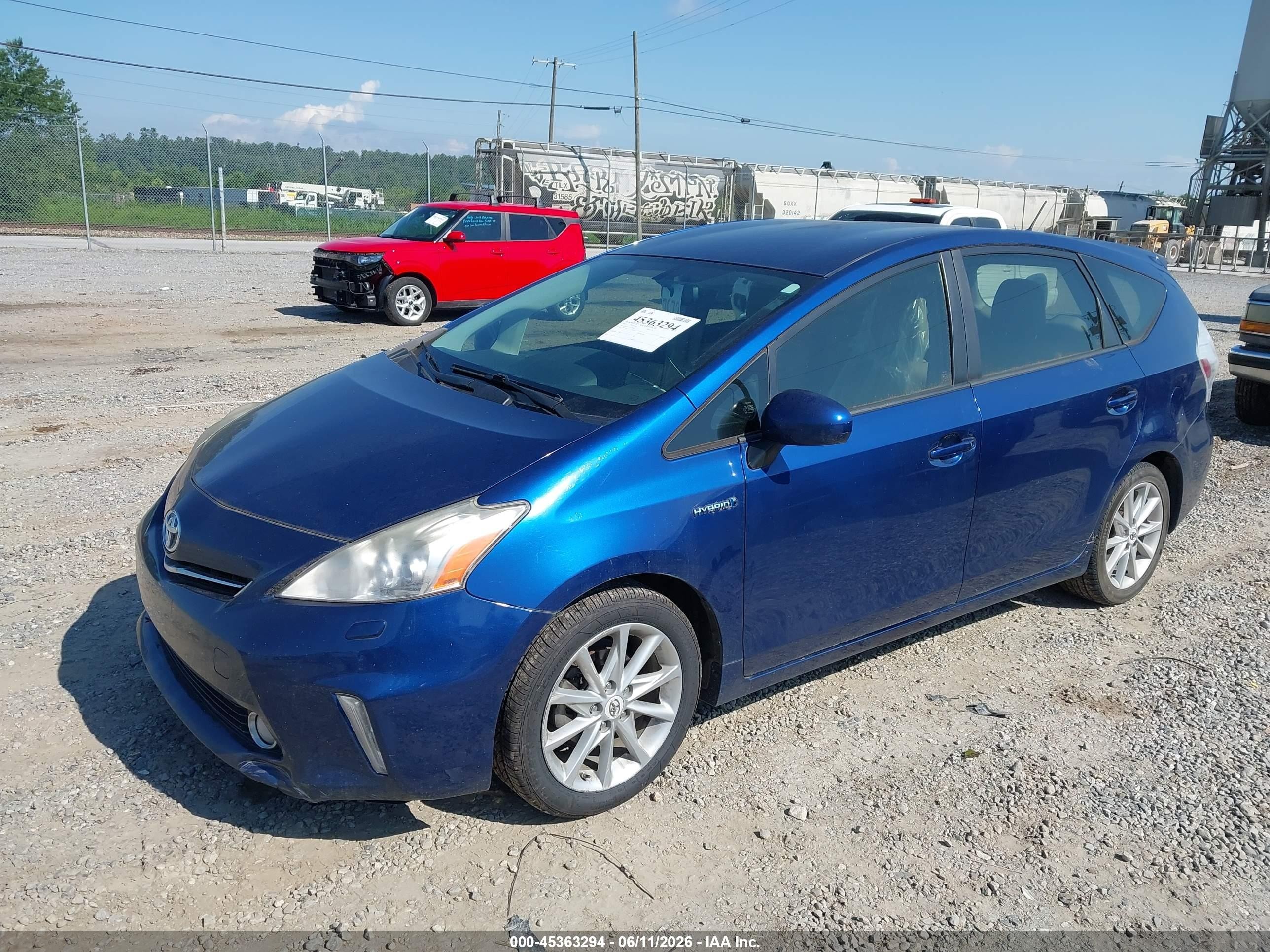 2012 Toyota Prius V Five Синий vin: JTDZN3EU7C3120564