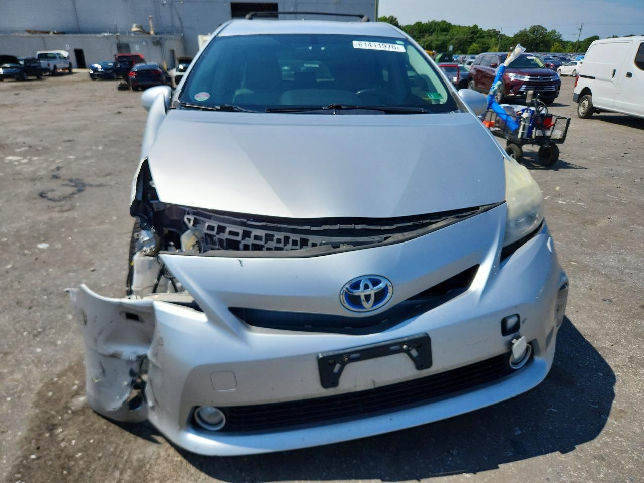 2012 Toyota Prius V Five Серебряный vin: JTDZN3EU7C3121813