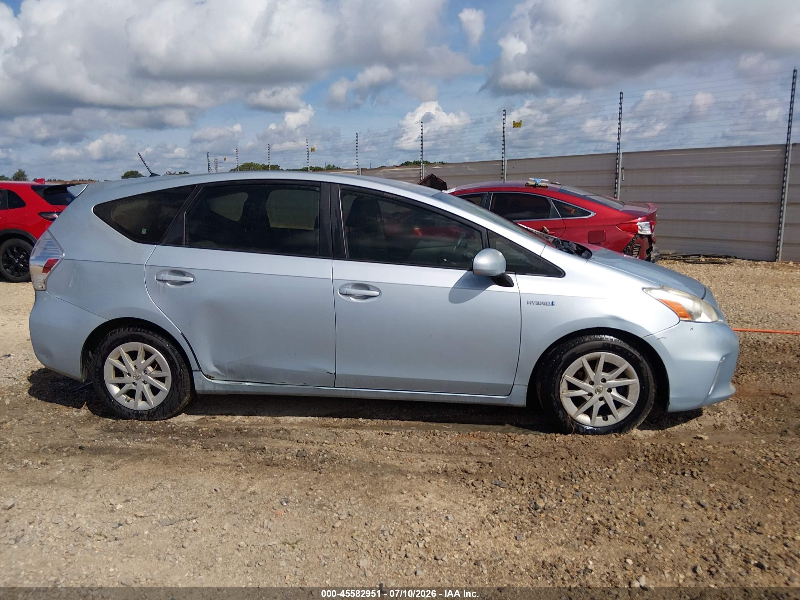 2012 Toyota Prius V Two Blue vin: JTDZN3EU7C3141124
