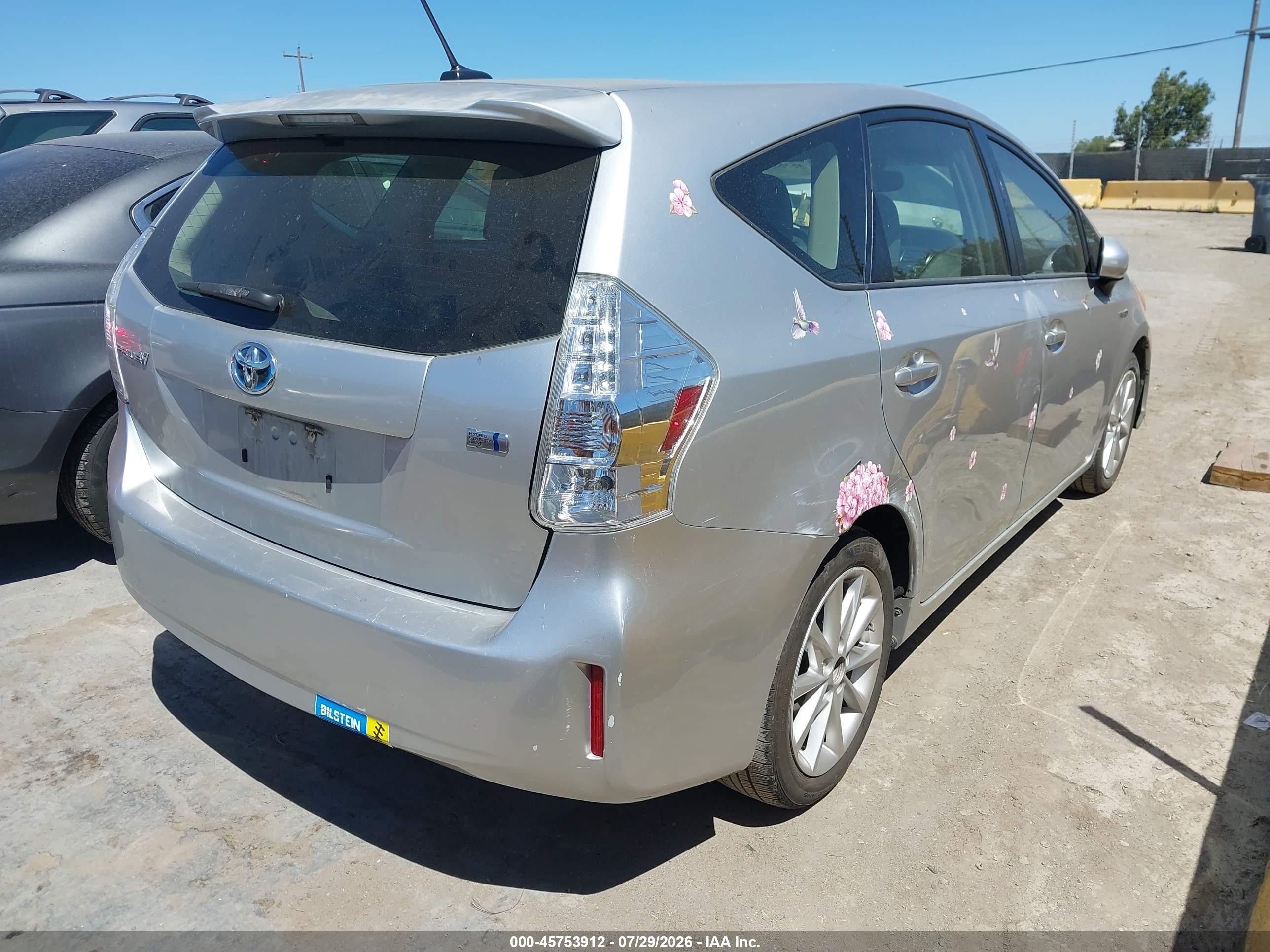 2013 Toyota Prius V Five Silver vin: JTDZN3EU7D3222609