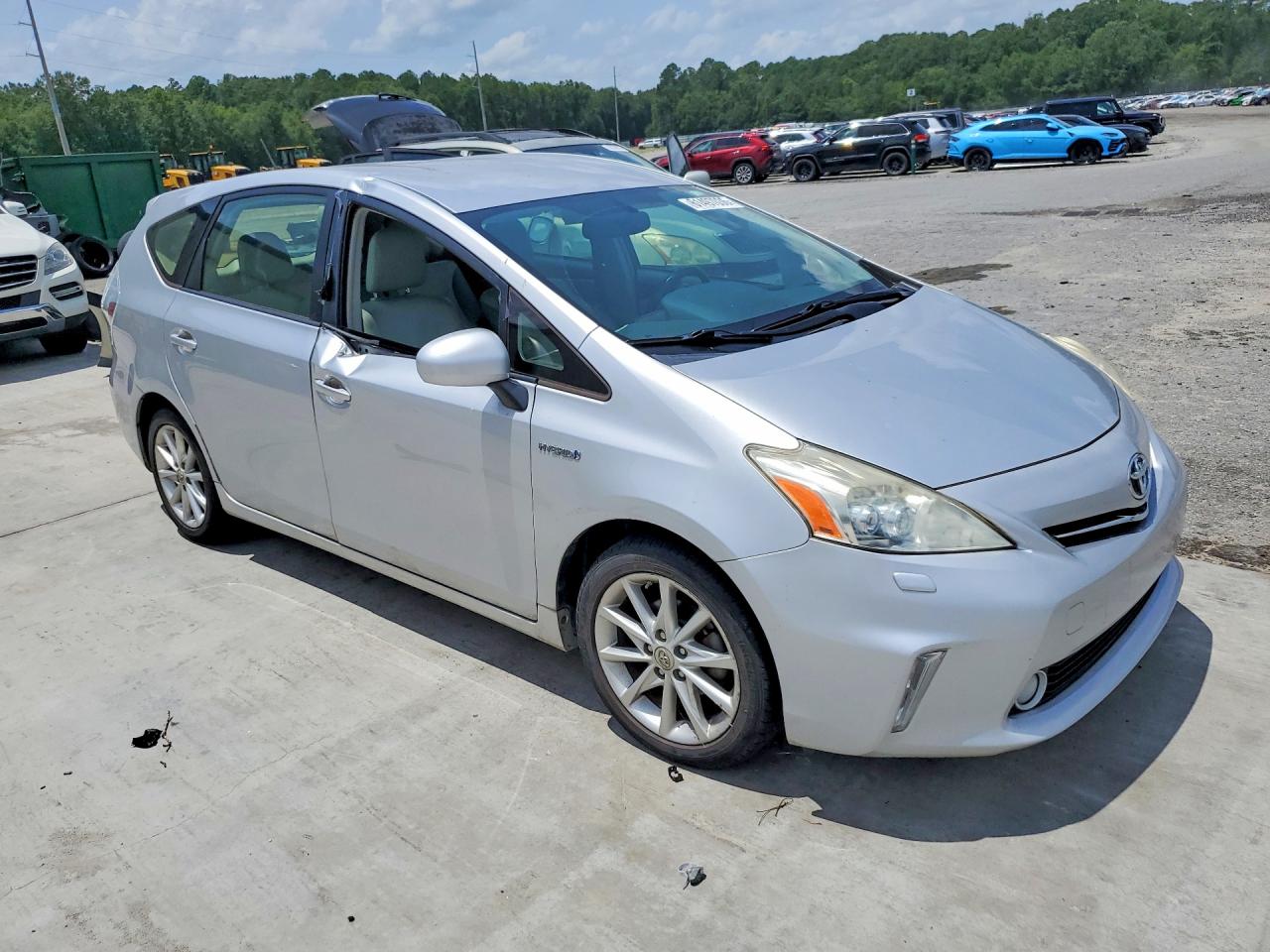 2013 Toyota Prius V Five Silver vin: JTDZN3EU7D3245047