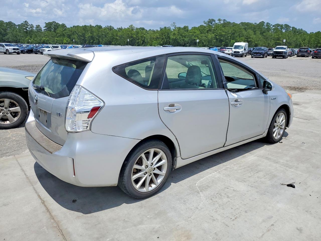 2013 Toyota Prius V Five Silver vin: JTDZN3EU7D3245047