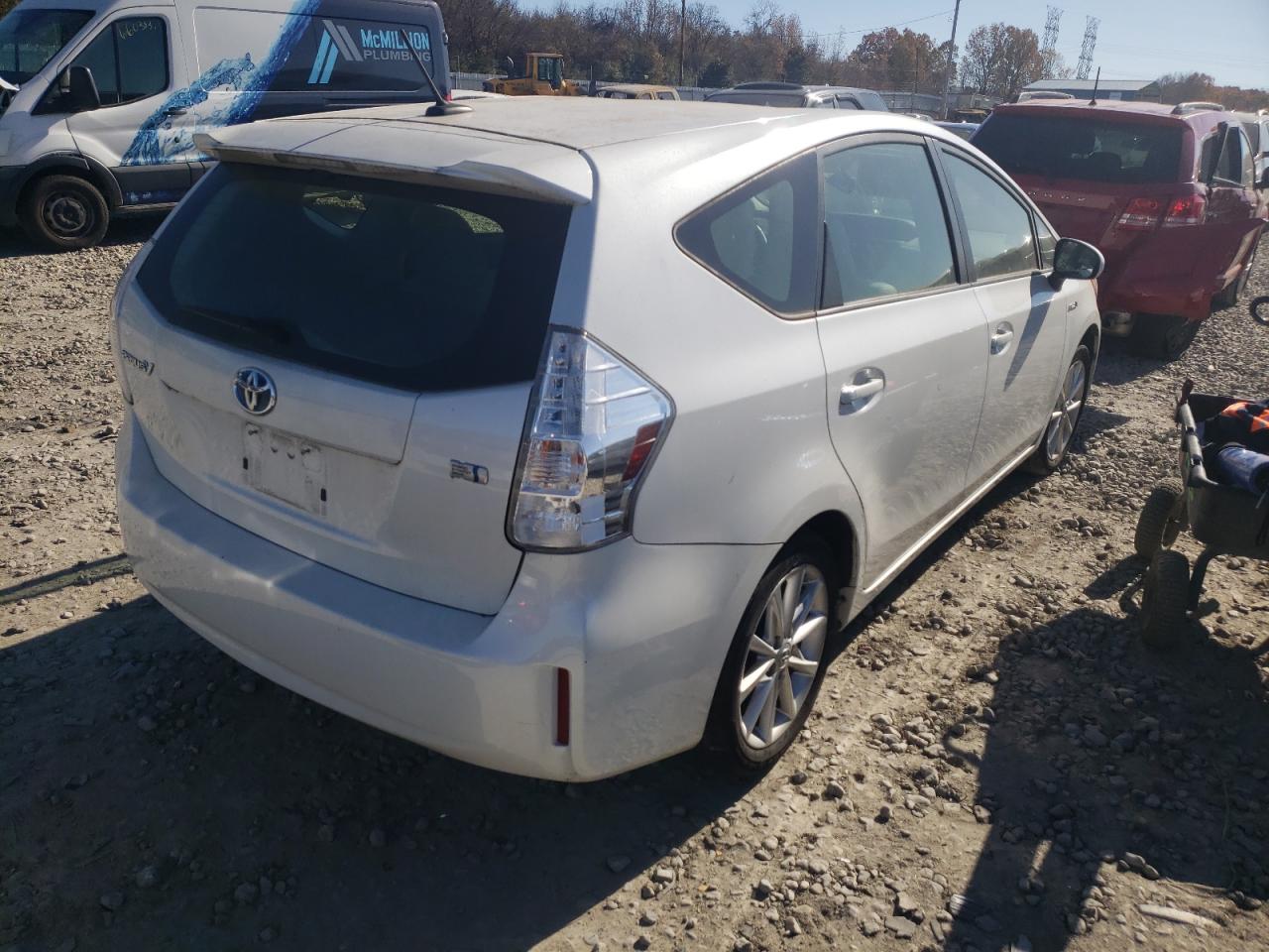 2014 Toyota Prius V White vin: JTDZN3EU7E3334540